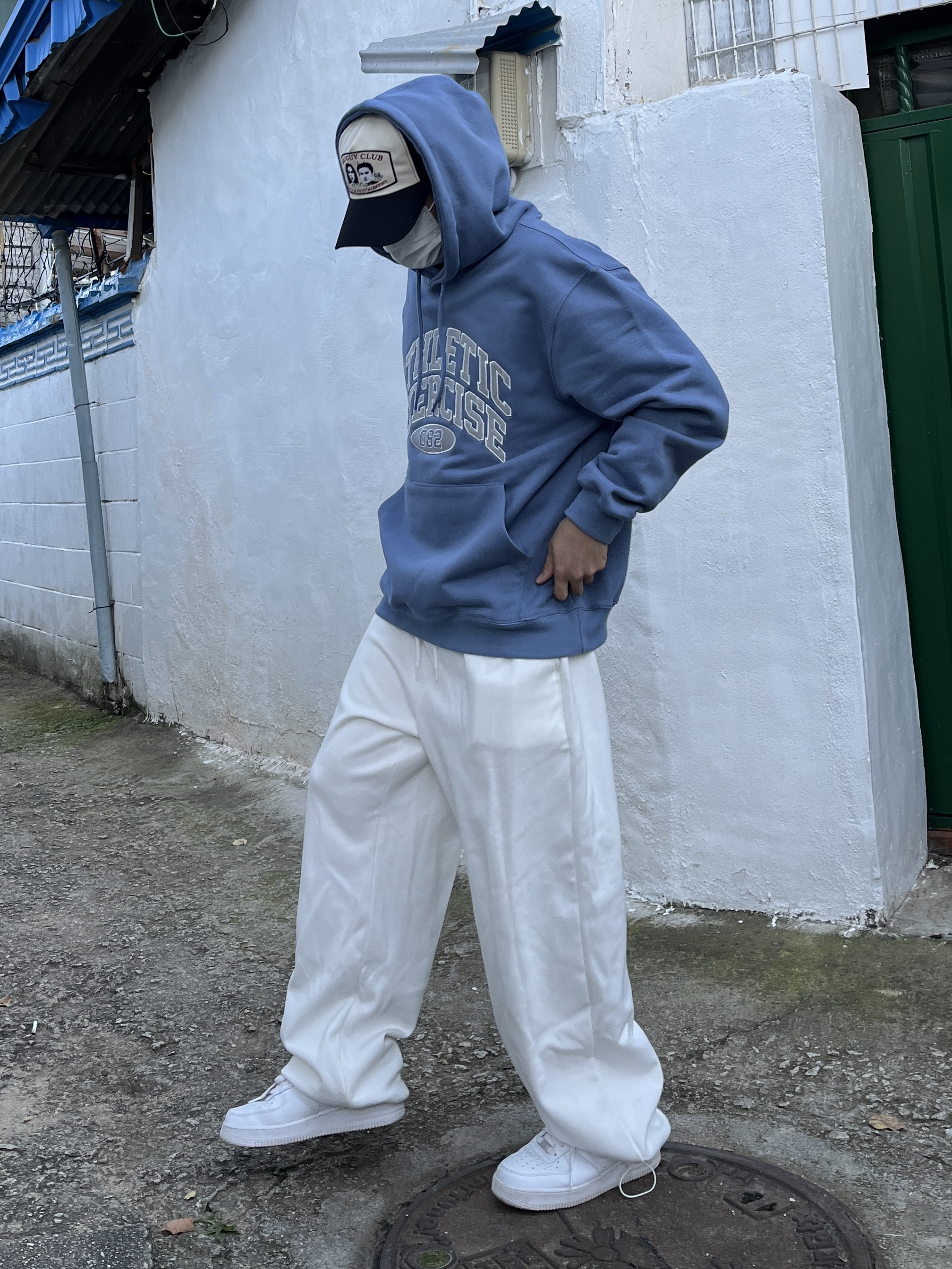 Nike Air Force 1 '07 Low White 착용 스타일 - 1