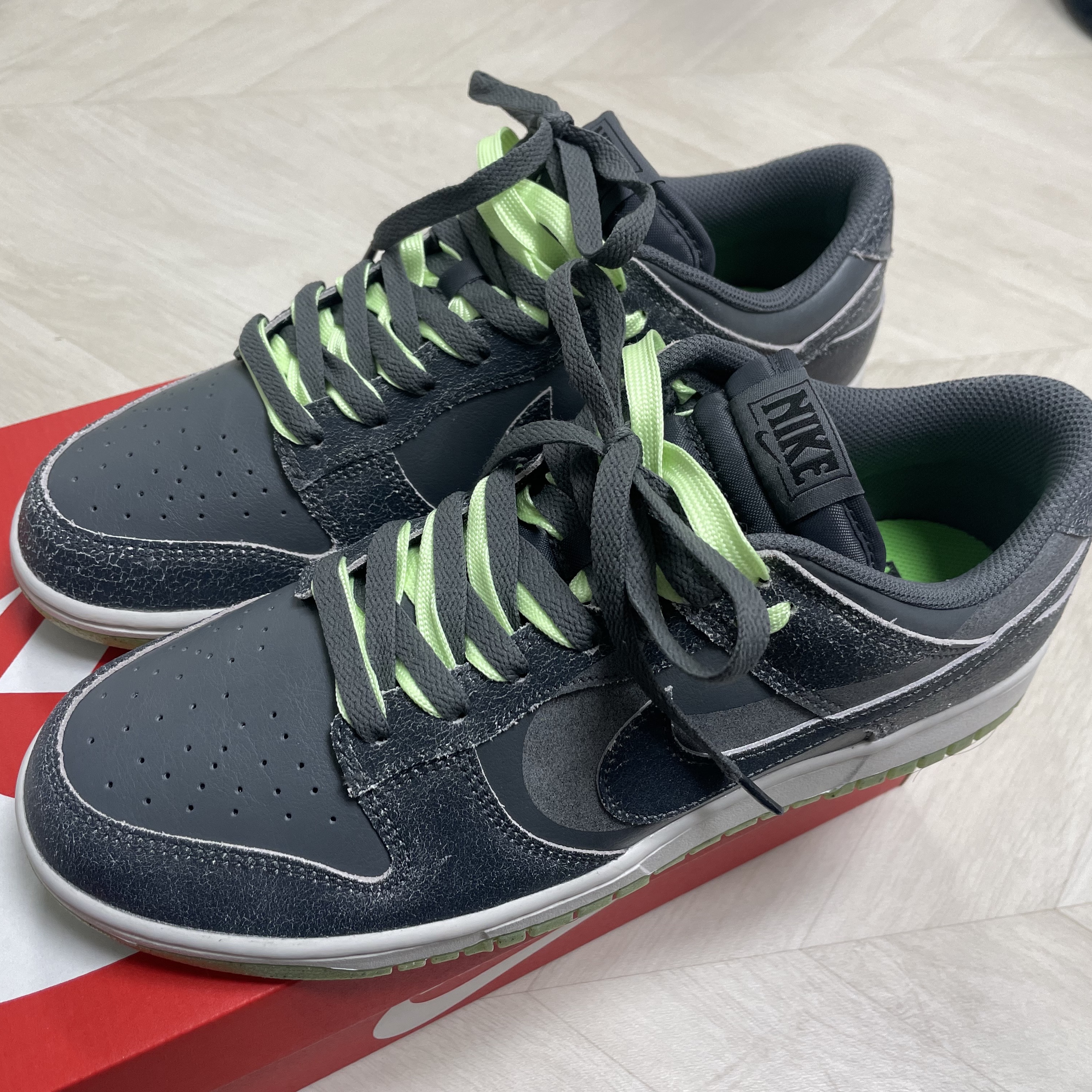 Nike Dunk Low Retro PRM Halloween 착용 스타일 - 1