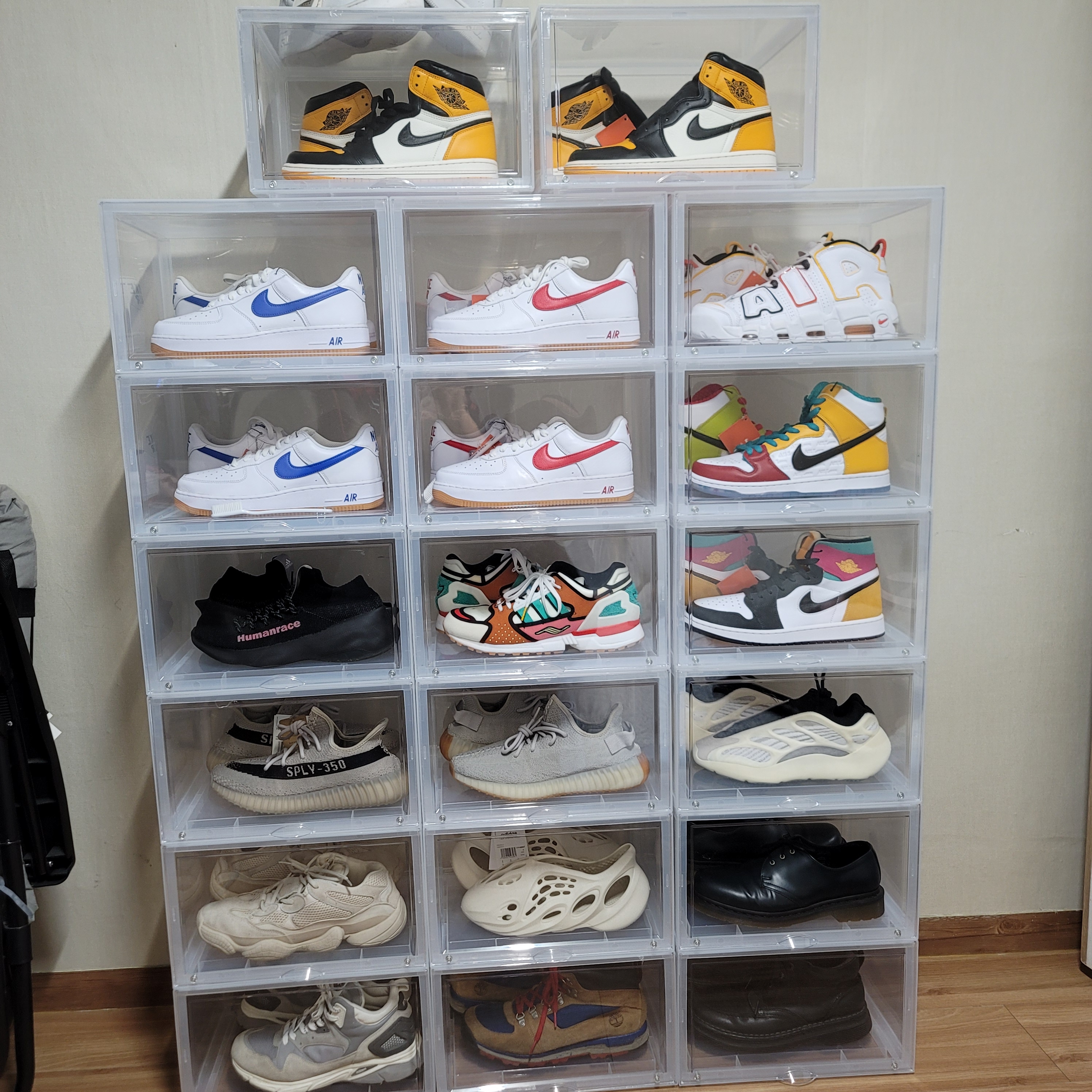 Nike Air Force 1 '07 PRM Bronx Origins, (W) Nike Air Force 1 '07 SE 40th Anniversary Join Forces Sail Team Red 착용 스타일 - 2