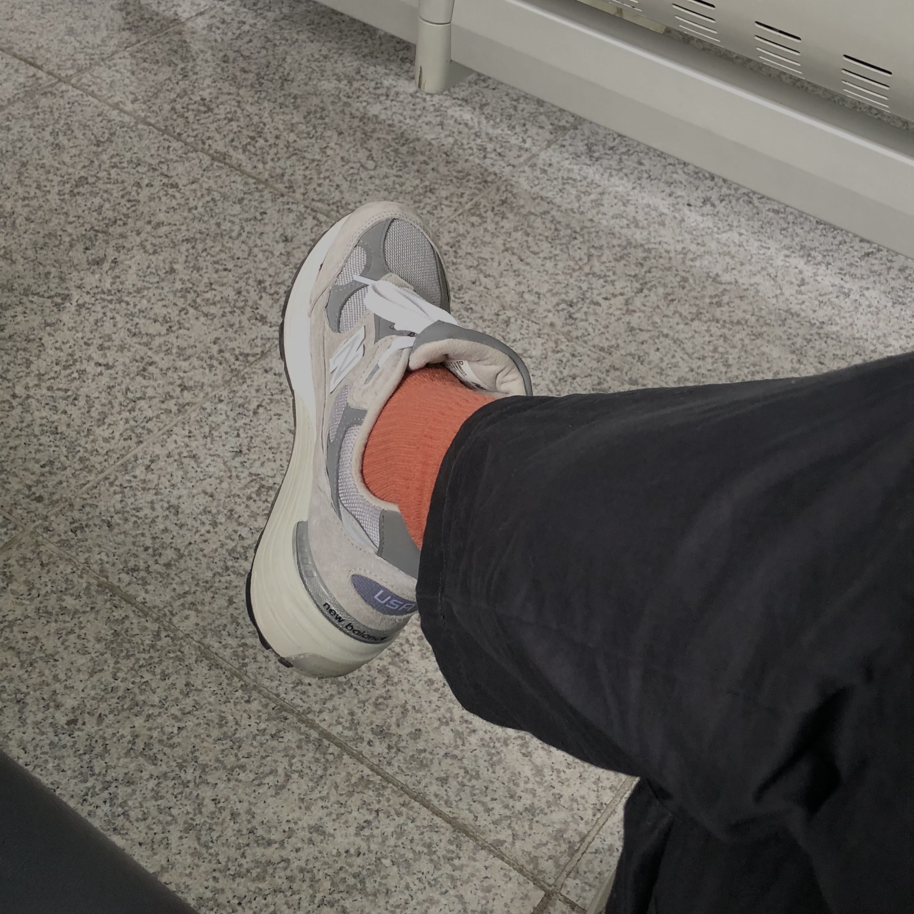 New Balance 992 Made in USA Grey - D Standard 착용 스타일