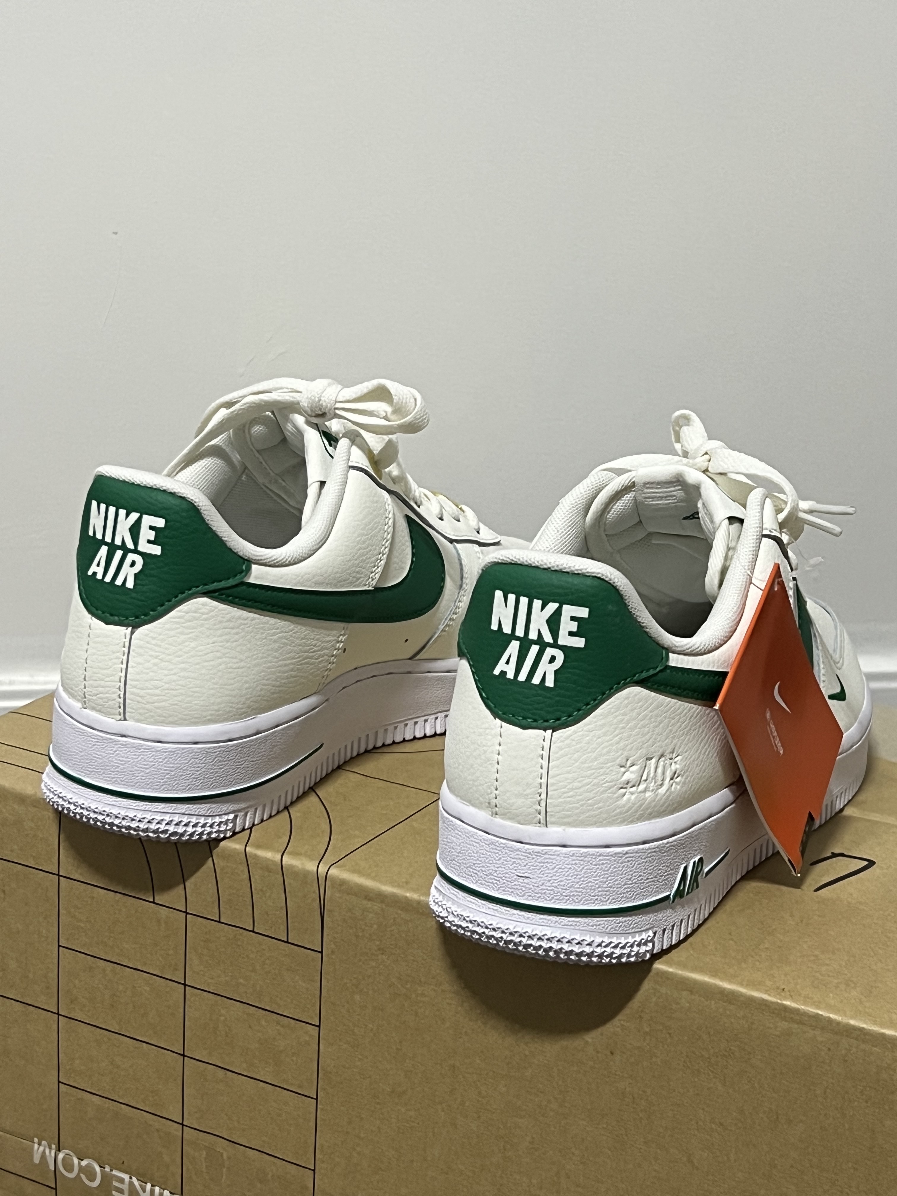 Nike Air Force 1 '07 LV8 40th Anniversary Join Forces Sail Malachite 착용 스타일 - 4