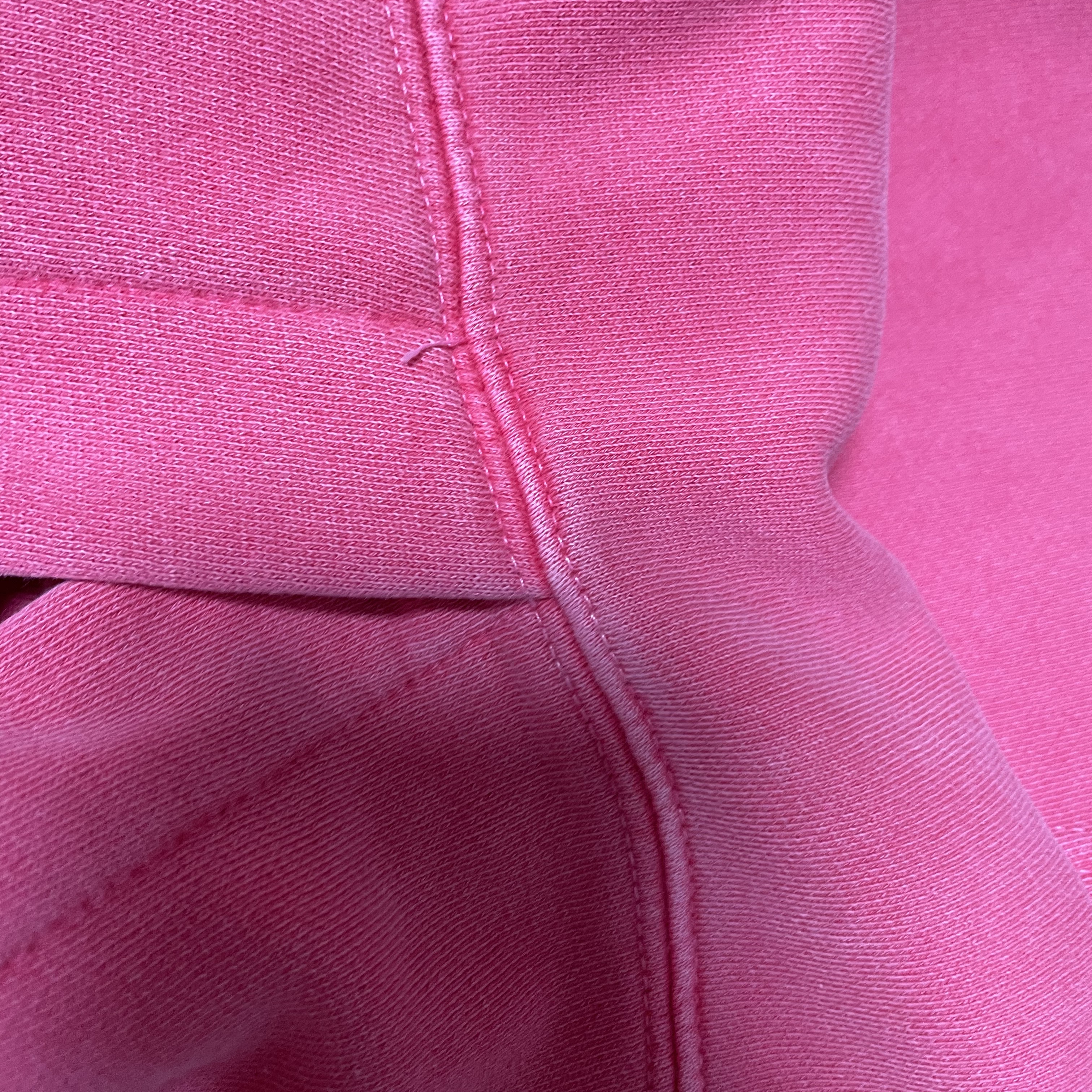 IAB Studio Pigment Hoodie & Sack Coral 착용 스타일 - 4