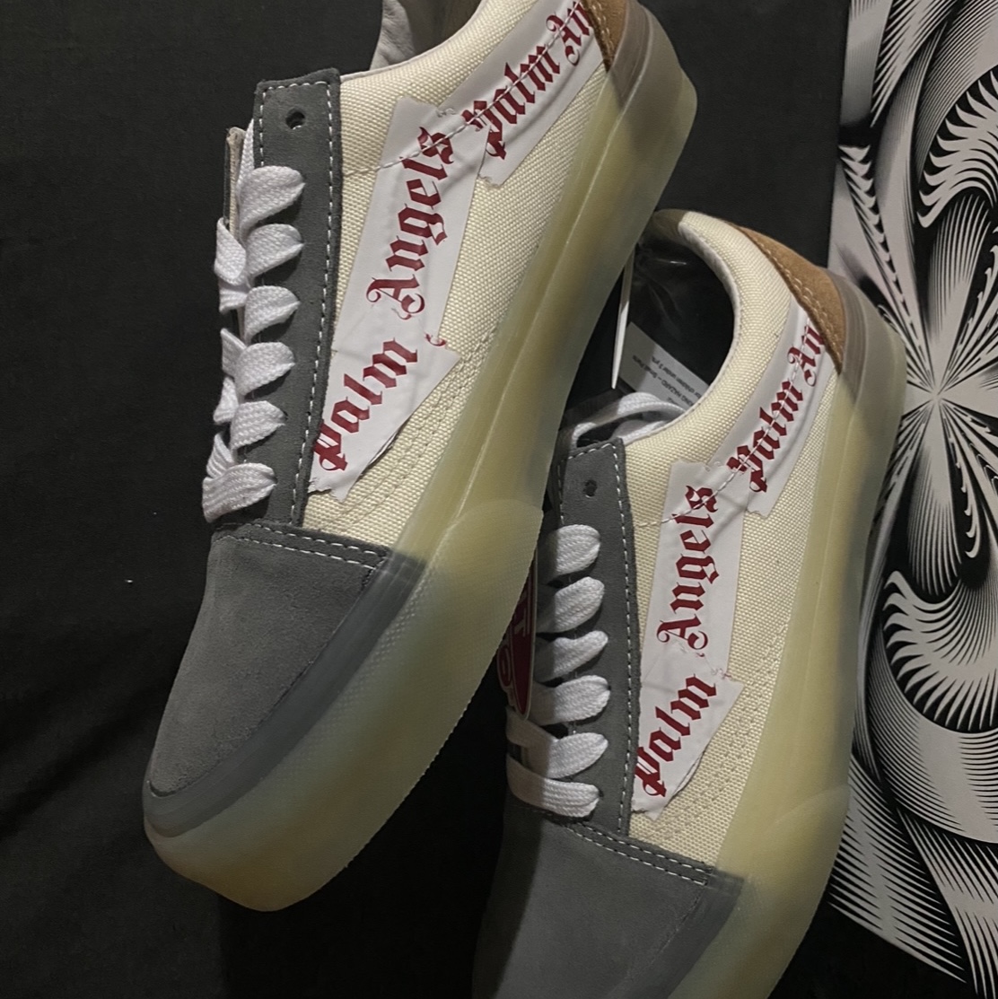 Vans Vault x Palm Angels Old Skool VLT LX Pewter 착용 스타일 - 2