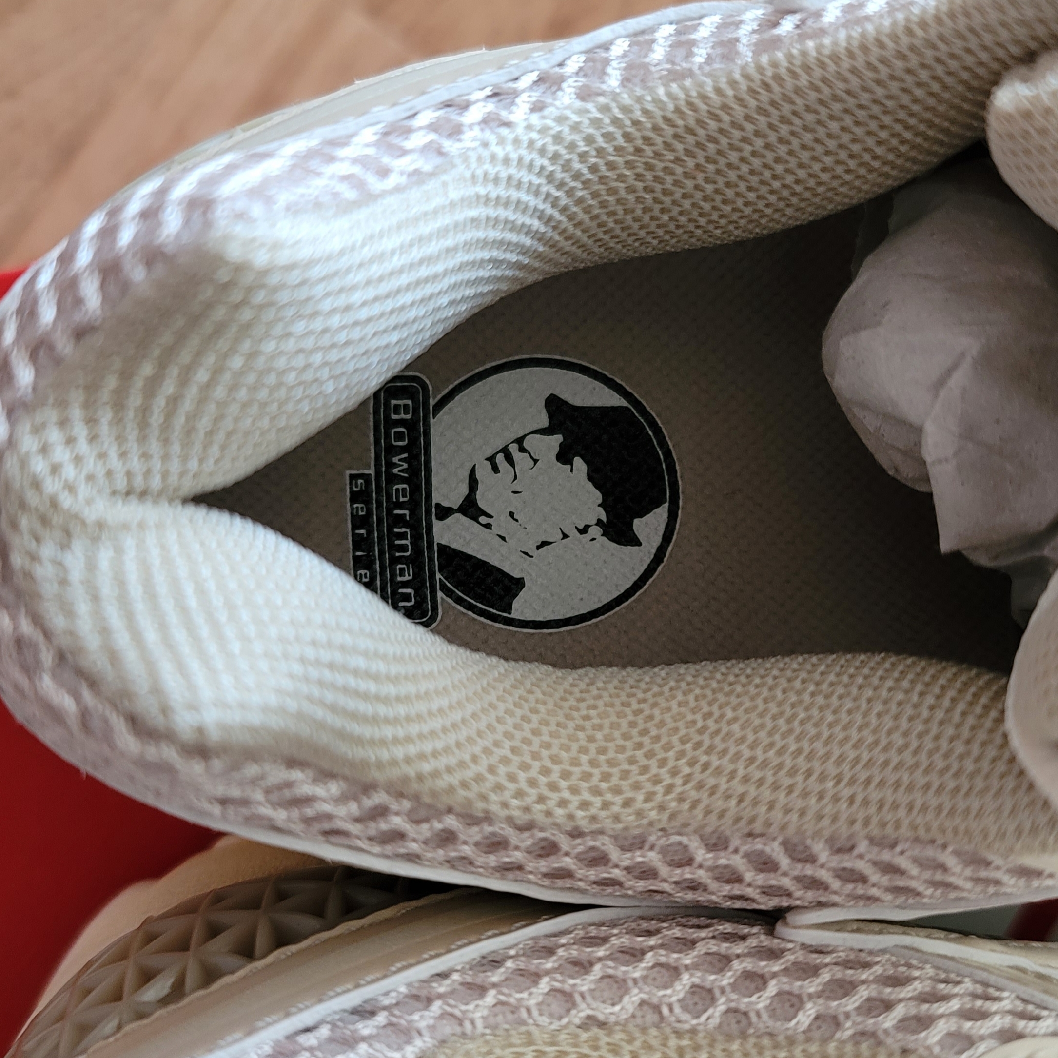 (W) Nike Zoom Vomero 5 Oatmeal 착용 스타일 - 4