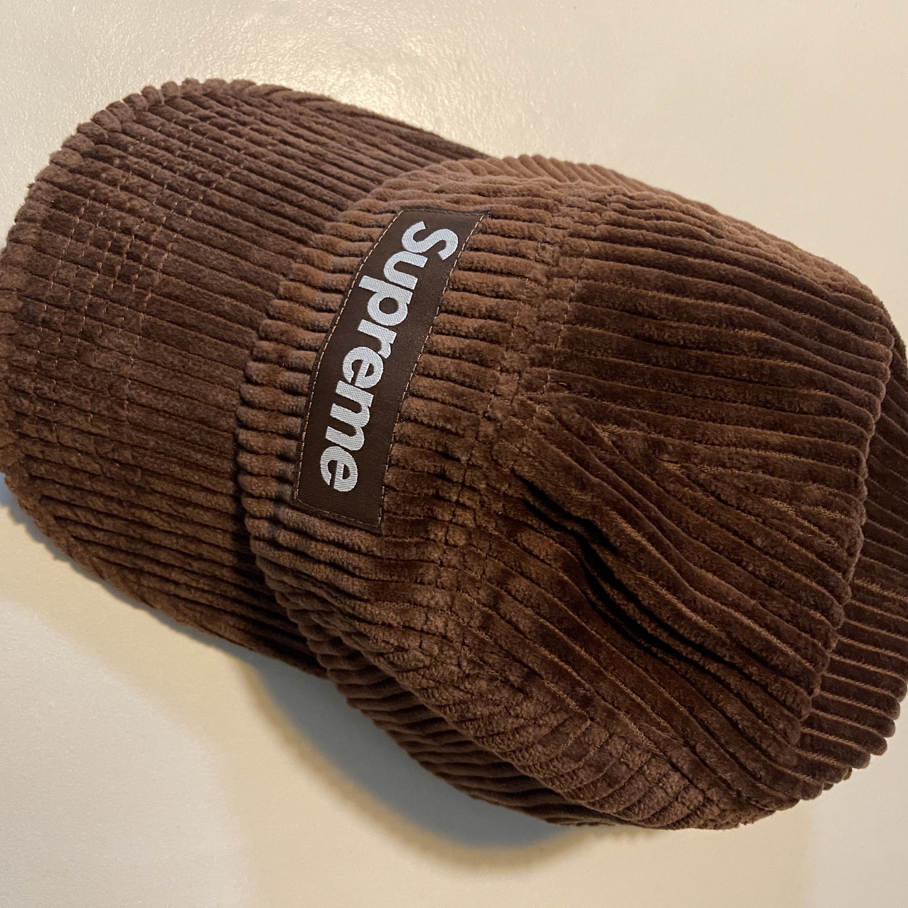 Supreme Corduroy Camp Cap Brown - 22SS 착용 스타일 - 1
