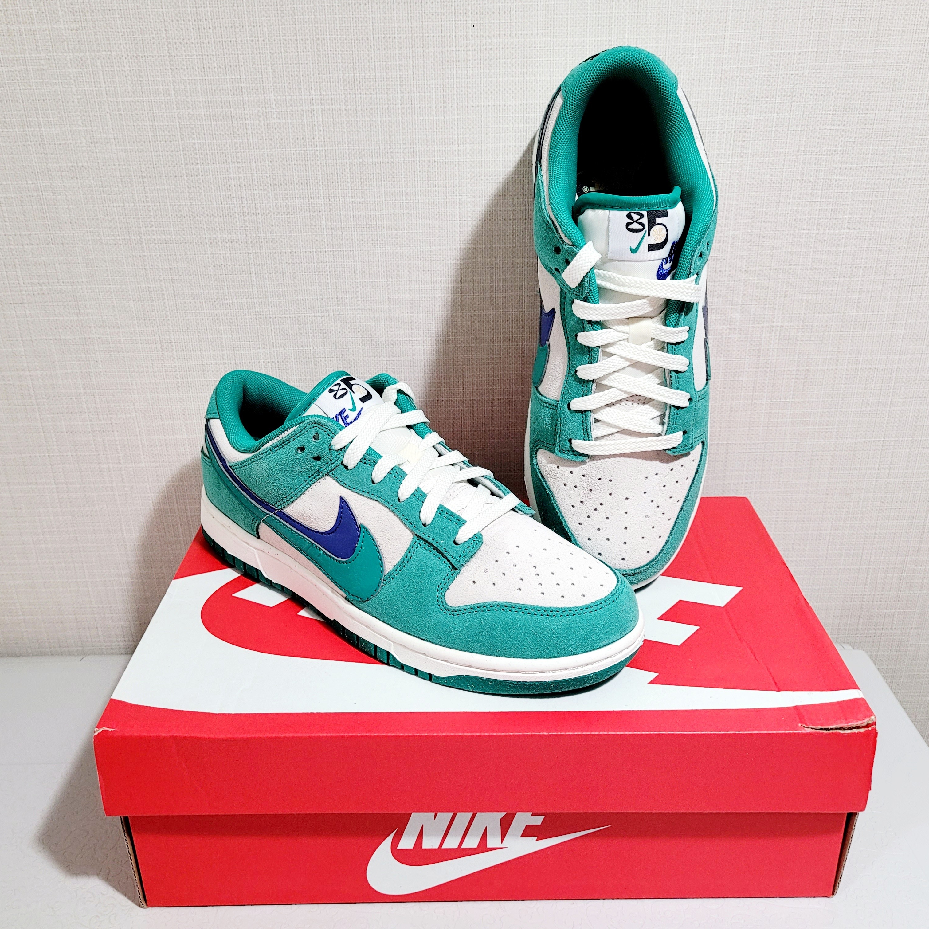 (W) Nike Dunk Low SE 85 Neptune Green and Sail 착용 스타일 - 3