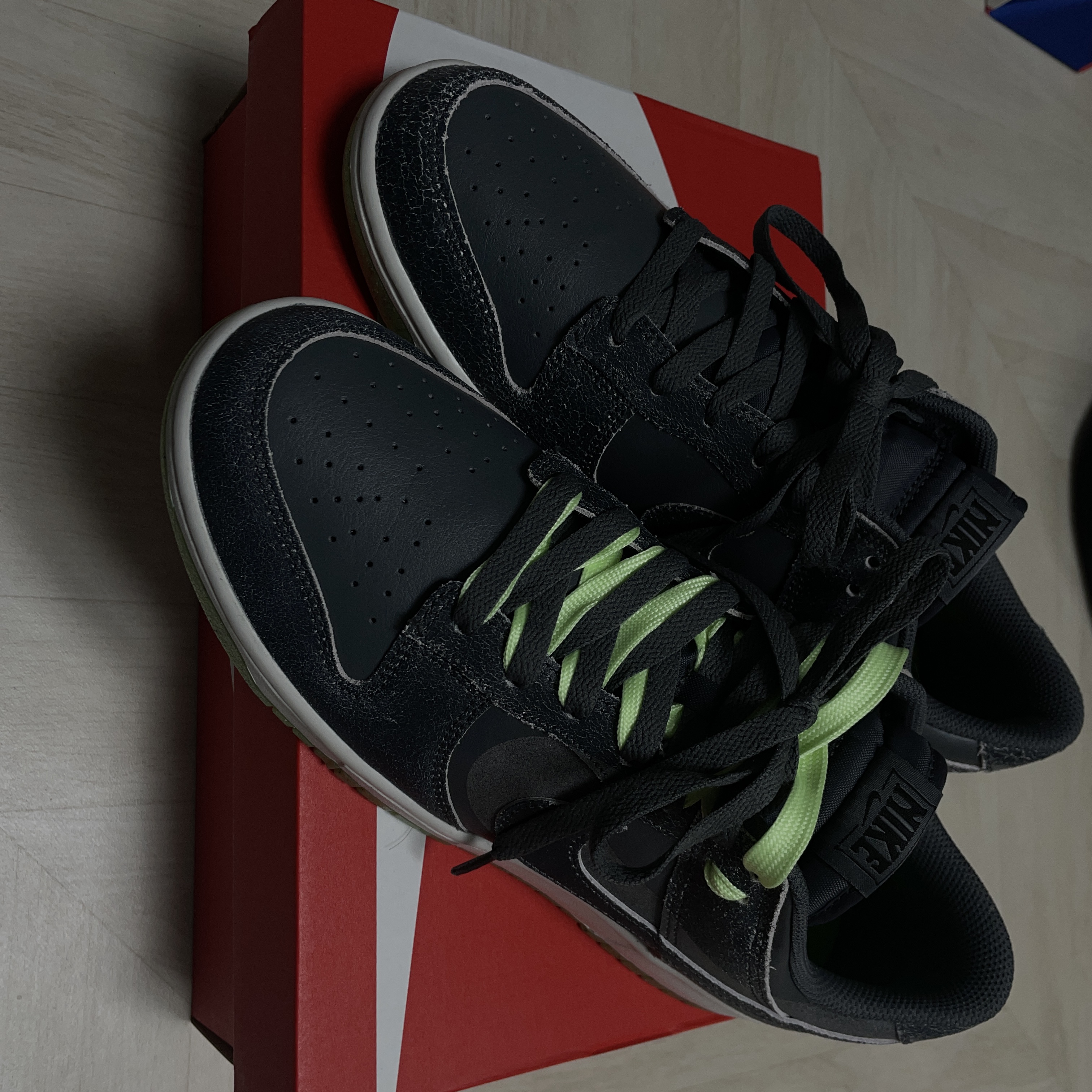Nike Dunk Low Retro PRM Halloween 착용 스타일 - 3