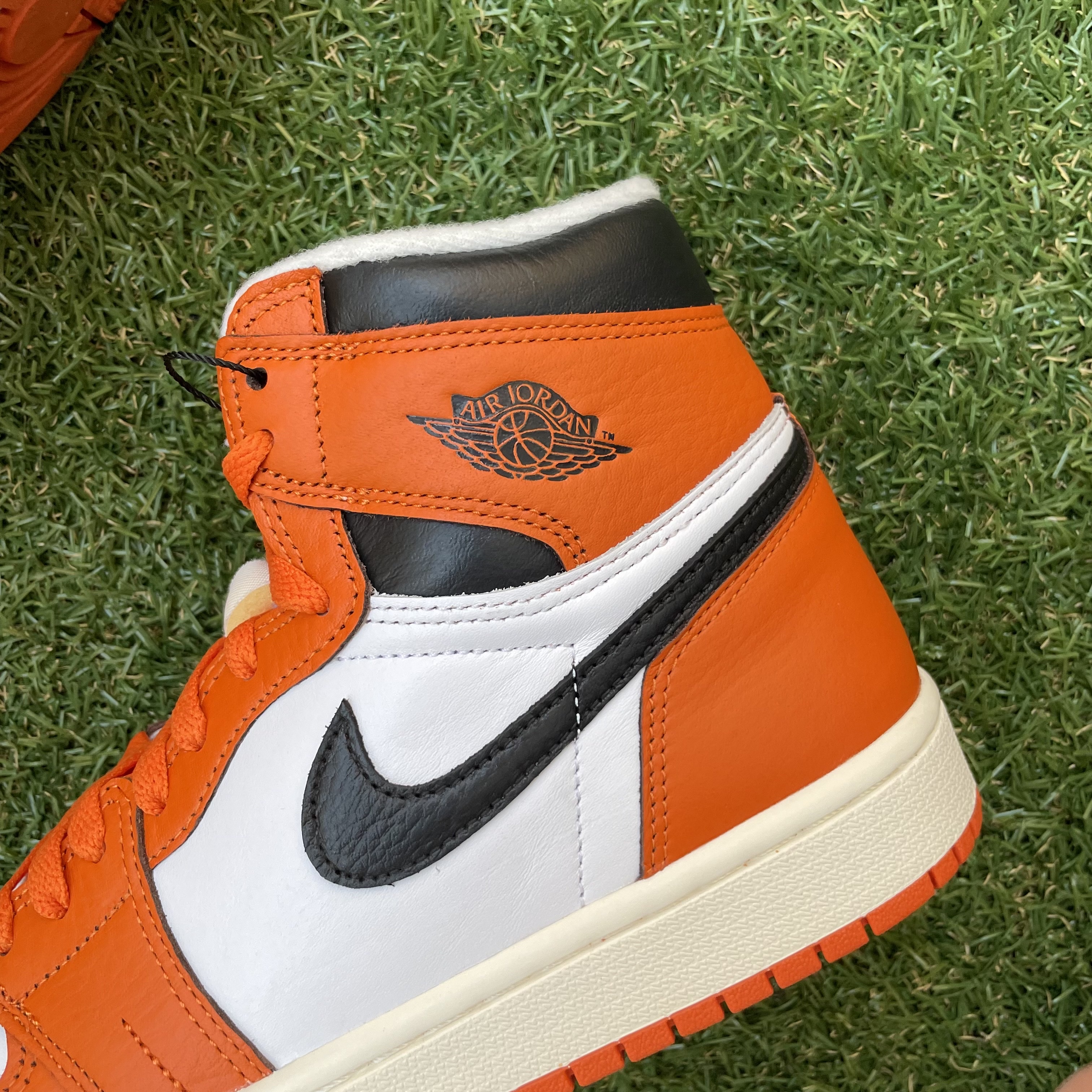 (W) Jordan 1 Retro High OG Starfish 착용 스타일 - 5