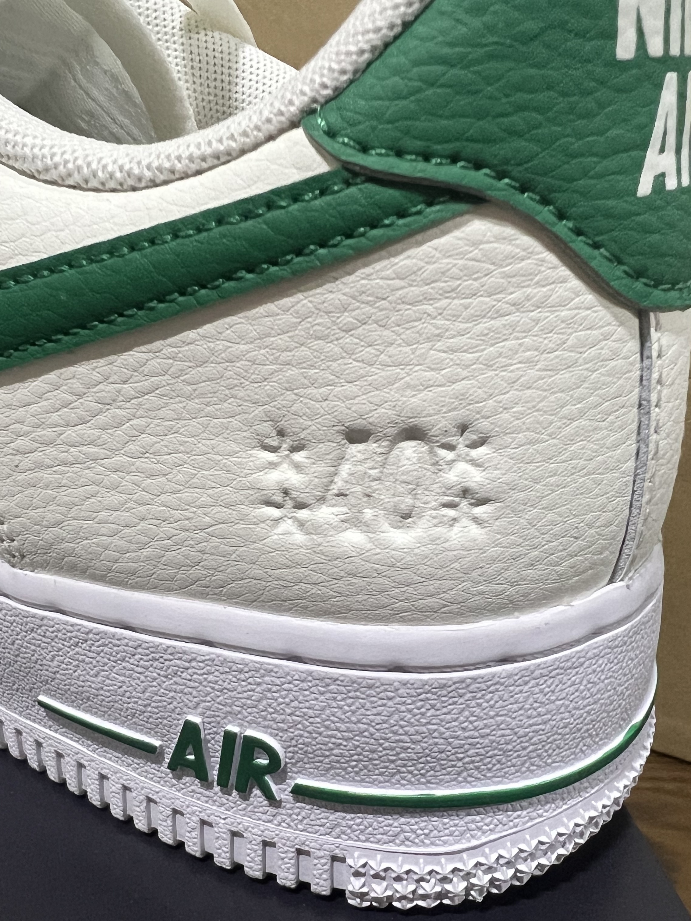 Nike Air Force 1 '07 LV8 40th Anniversary Join Forces Sail Malachite 착용 스타일 - 3