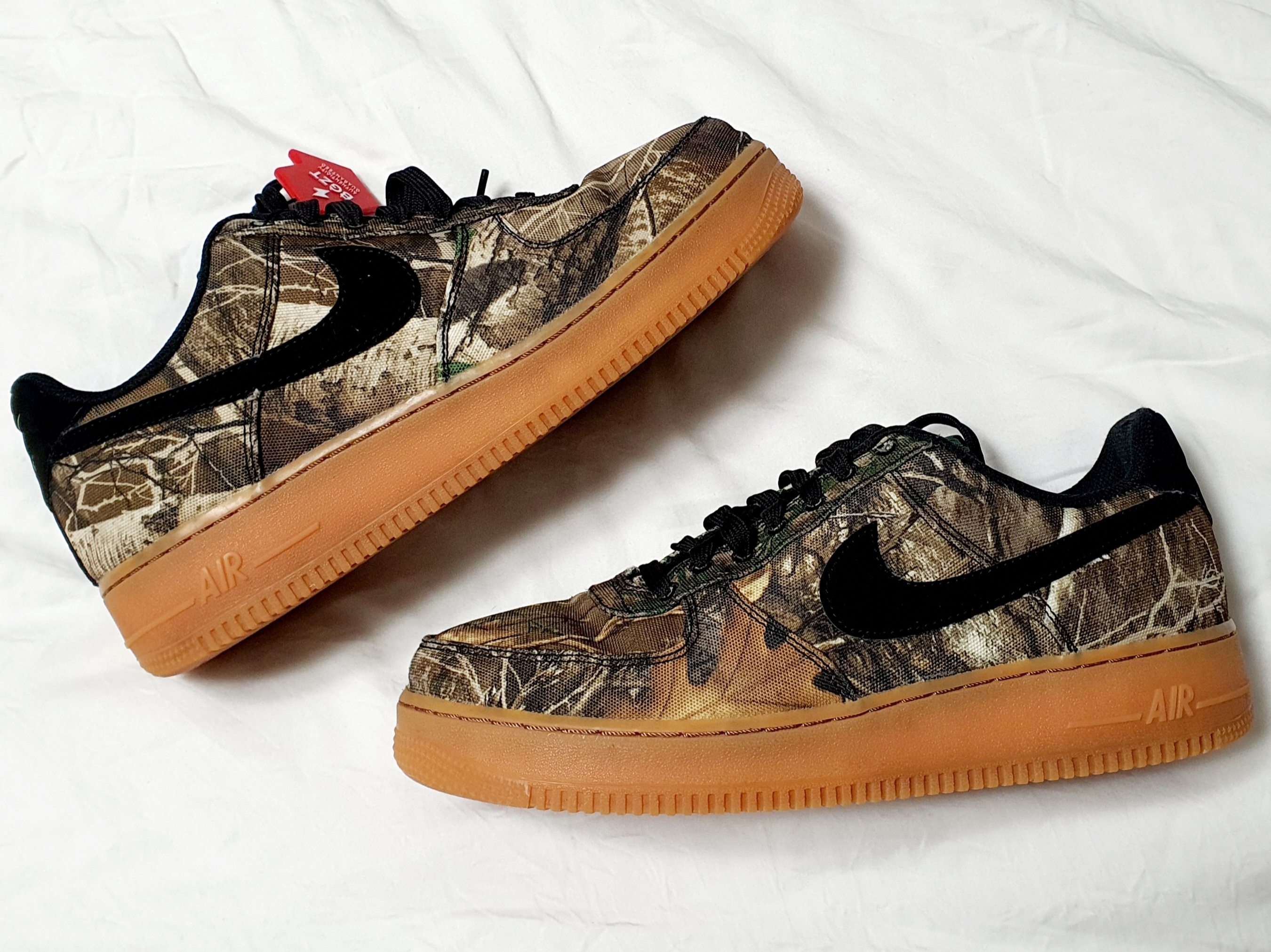 Nike Air Force 1 Low '07 LV8 3 Realtree Black 착용 스타일 - 2