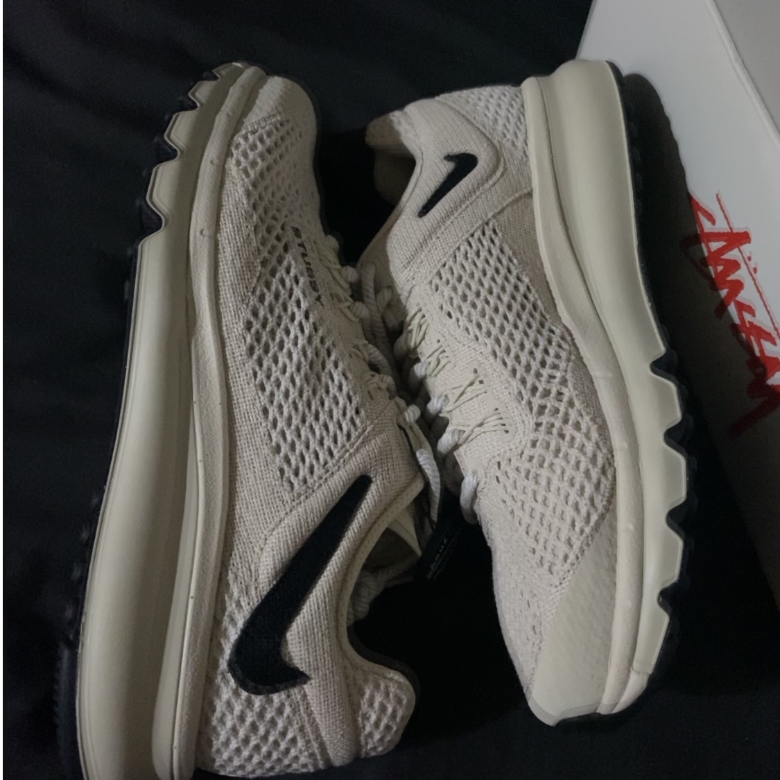 Nike x Stussy Air Max 2013 Fossil 착용 스타일 - 2