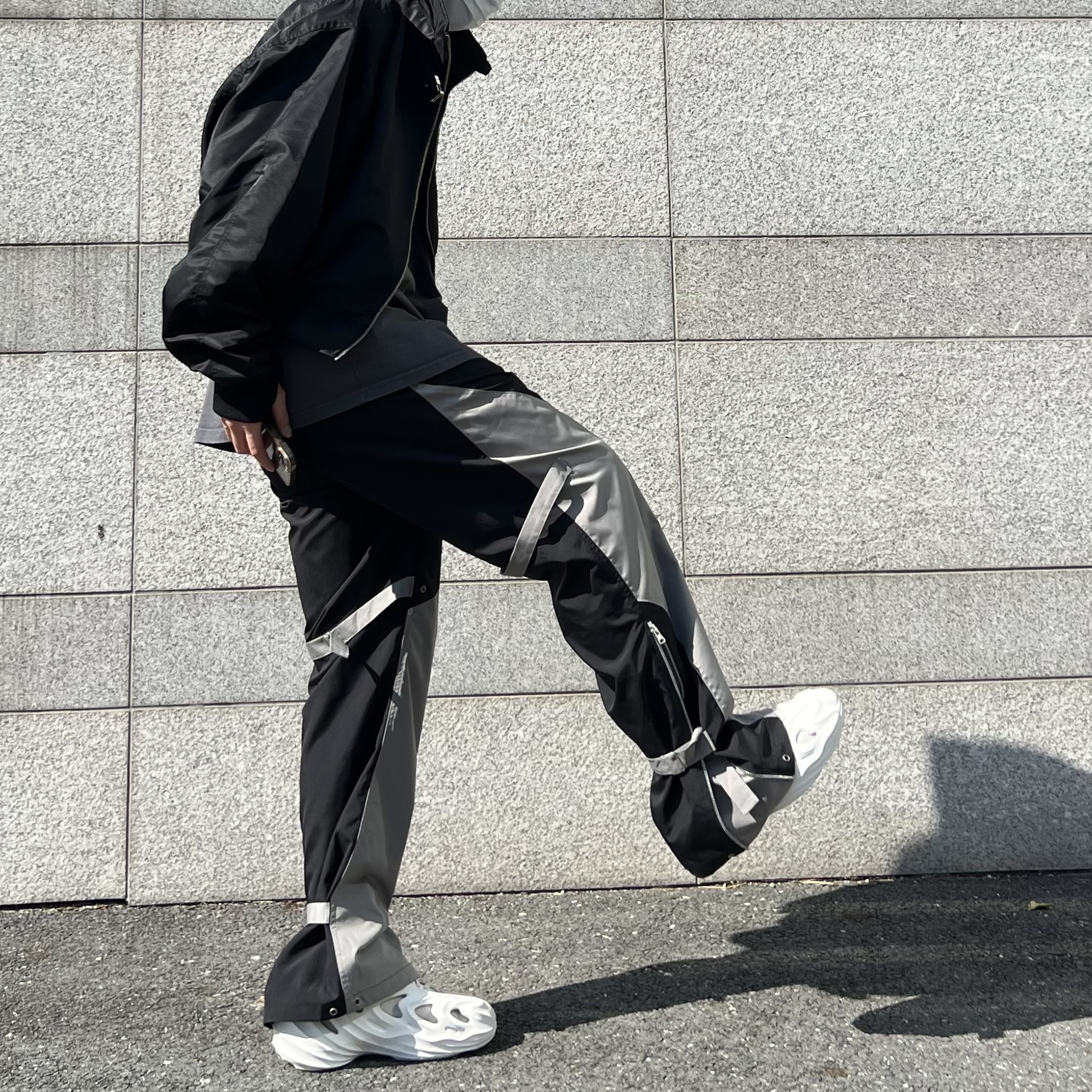 Adidas Adifom Q Off White 착용 스타일 - 1