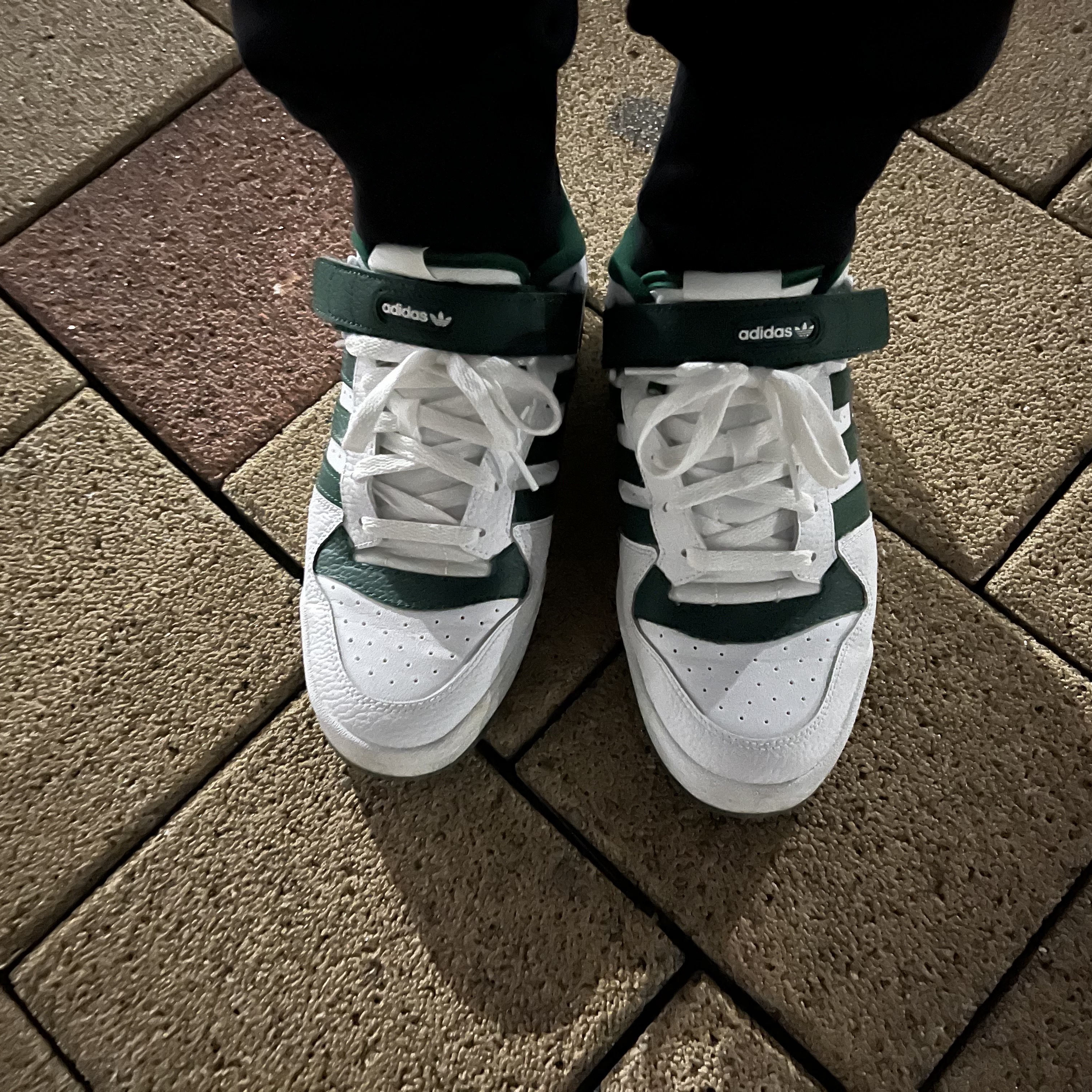 Adidas Forum Low Collegiate Green 착용 스타일