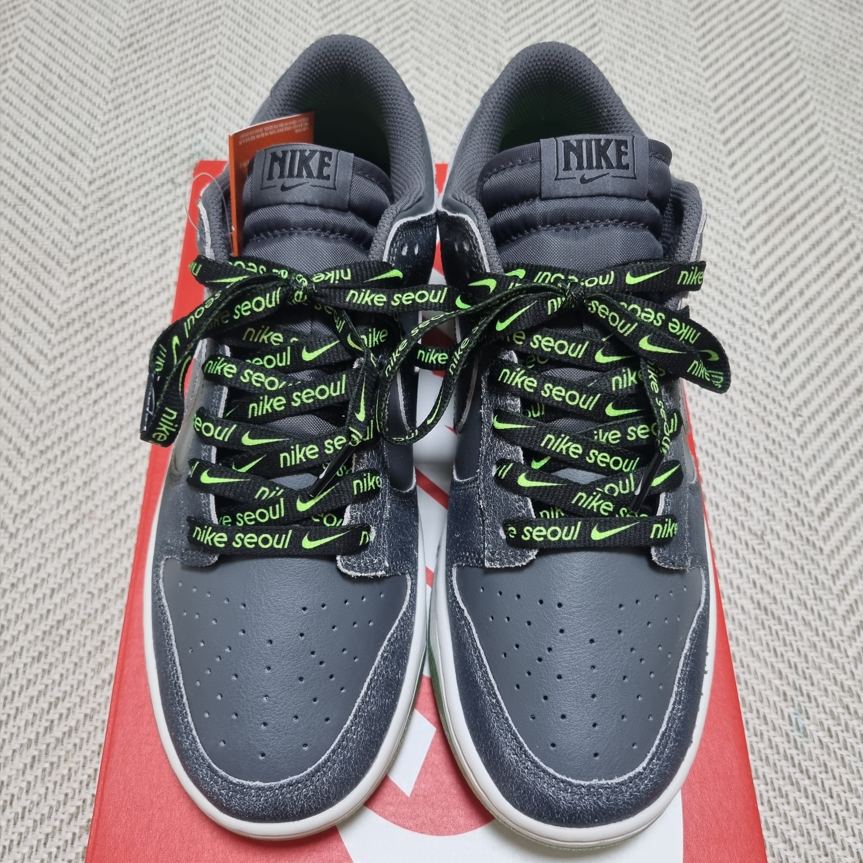 Nike Dunk Low Retro PRM Halloween 착용 스타일 - 2