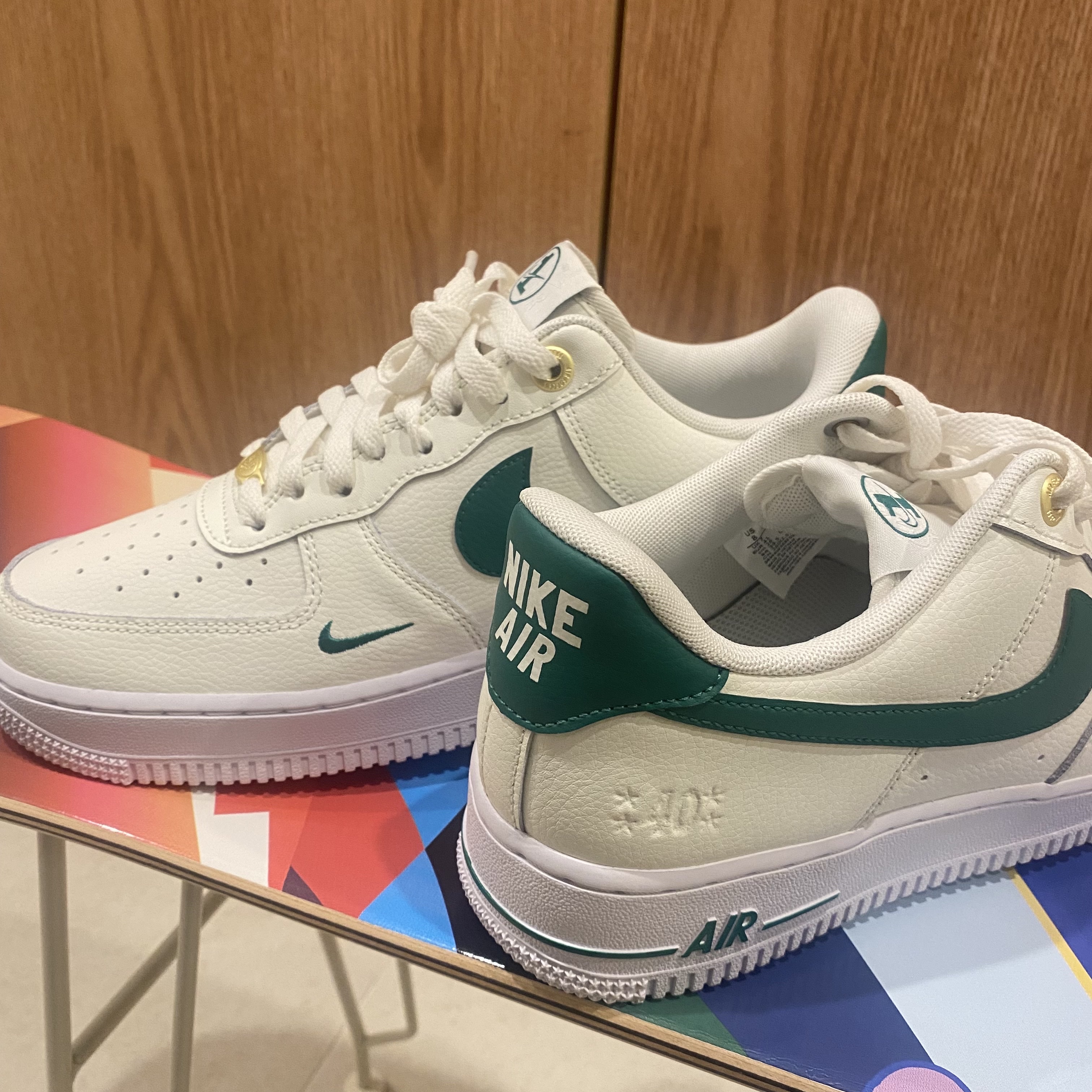 Nike Air Force 1 '07 LV8 40th Anniversary Join Forces Sail Malachite 착용 스타일