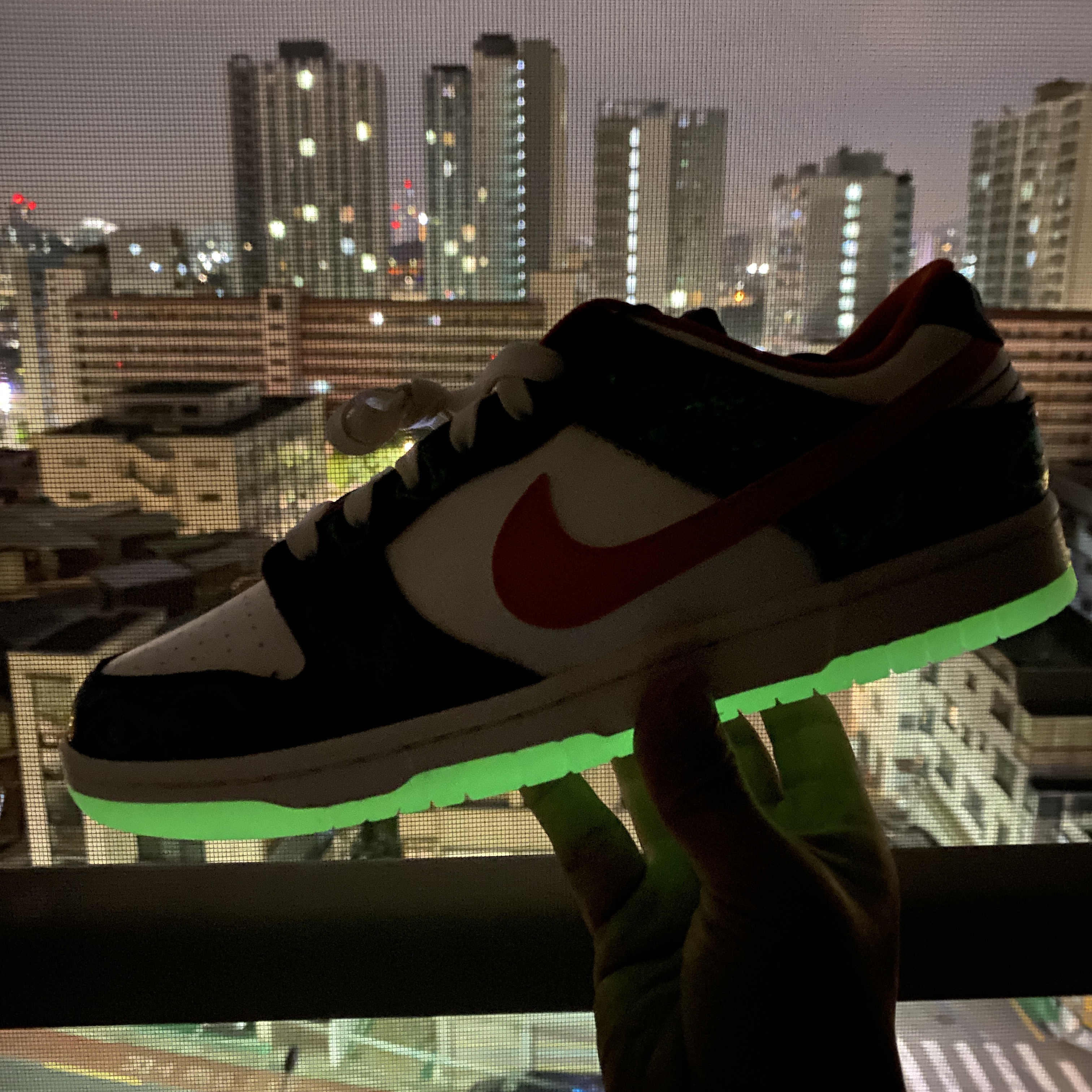 Nike Dunk Low Retro PRM Halloween 착용 스타일