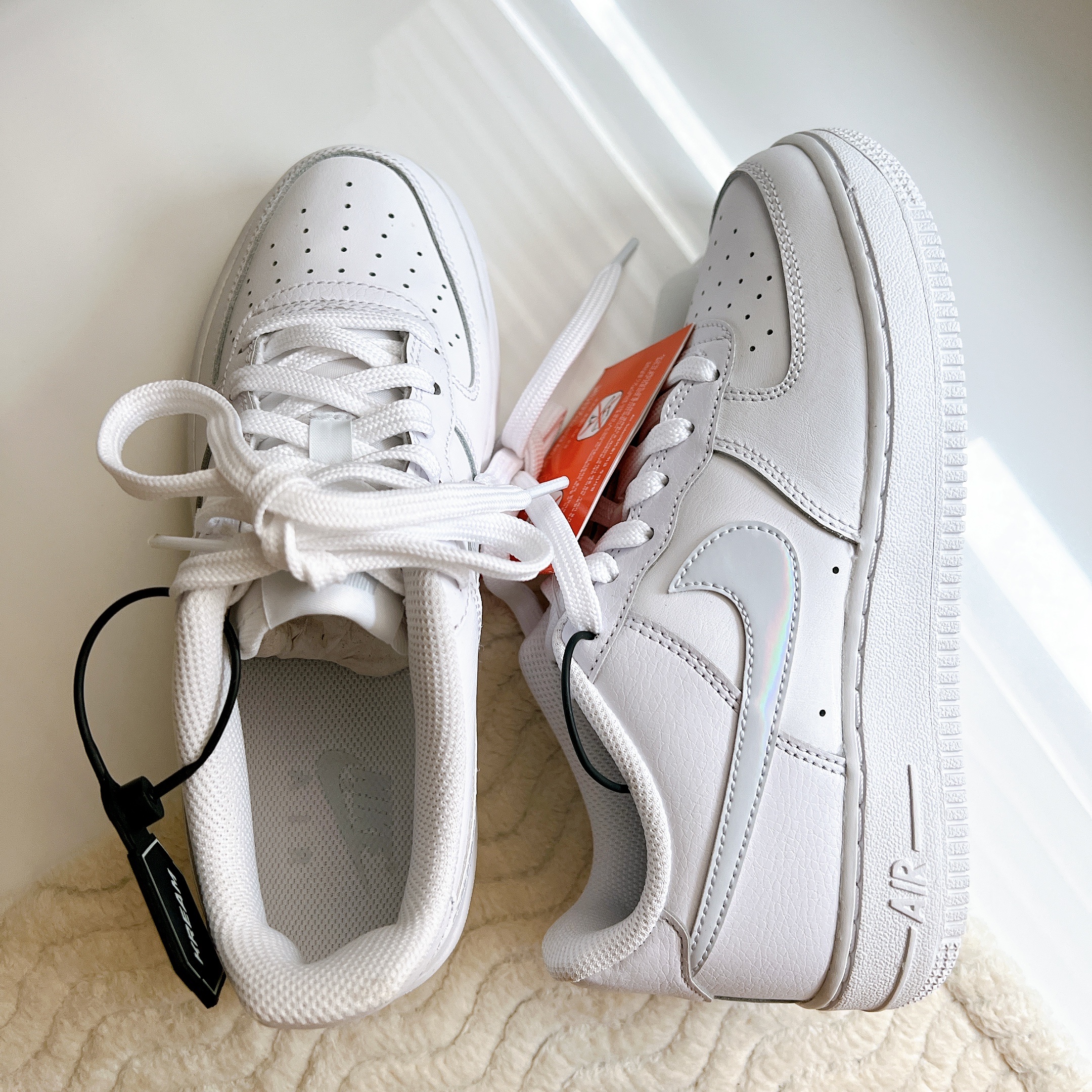 (GS) Nike Air Force 1 White Aura 착용 스타일