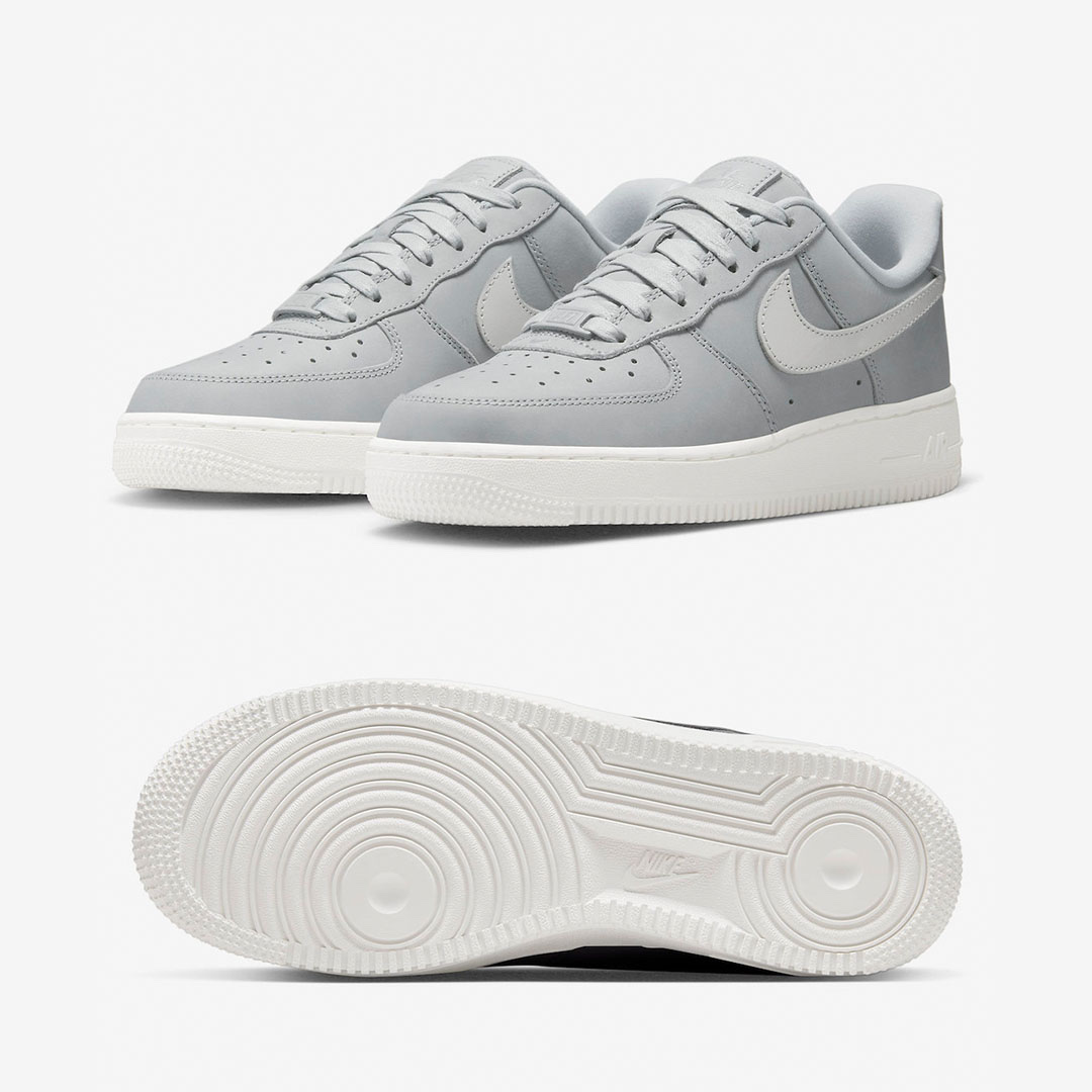 Nike Air Force 1 '07 LX Athletic Club Light Smoke Grey, Nike Air Force 1 '07 LV8 Athletic Club Light Smoke Grey Marina 착용 스타일 - 2