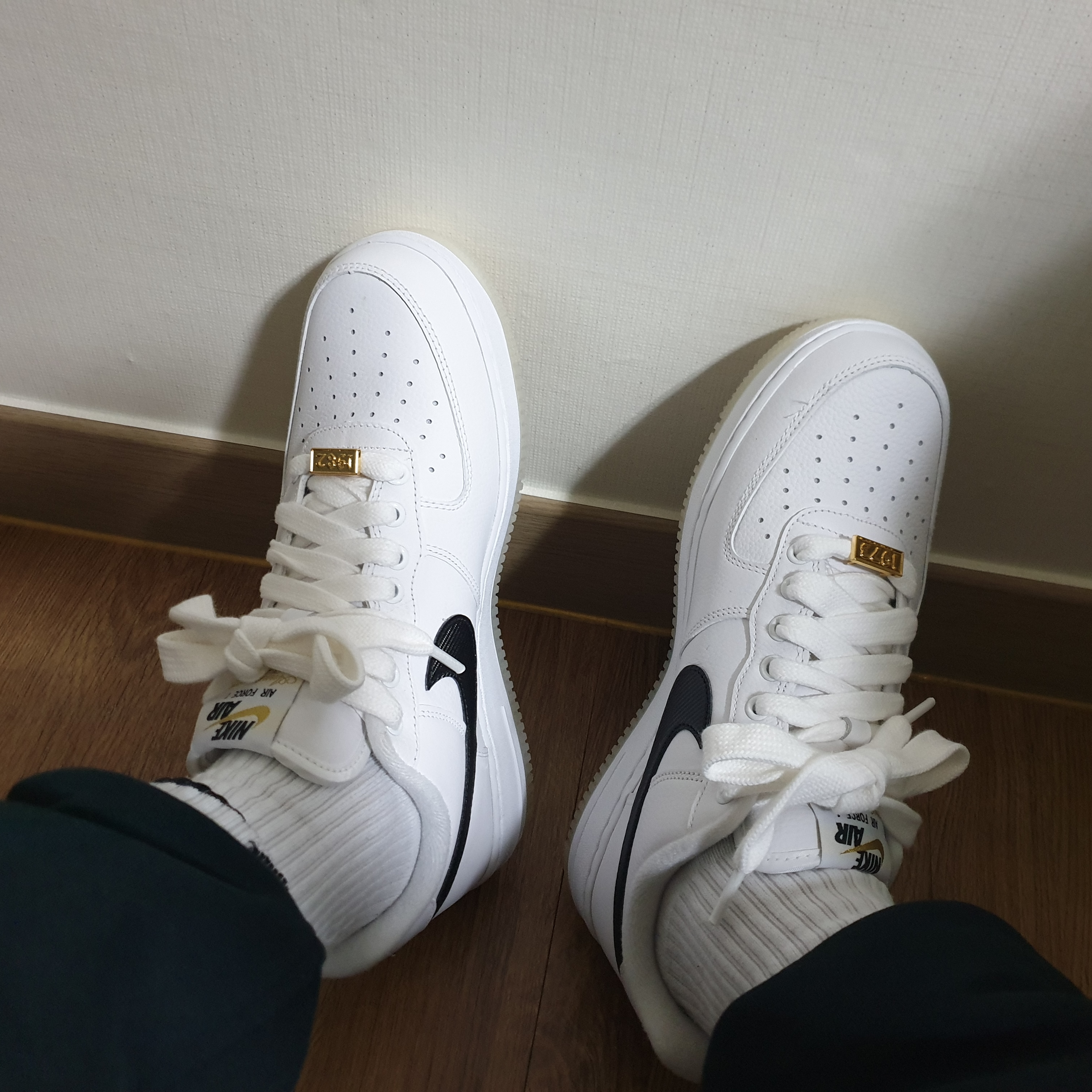 Nike Air Force 1 '07 PRM Bronx Origins 착용 스타일