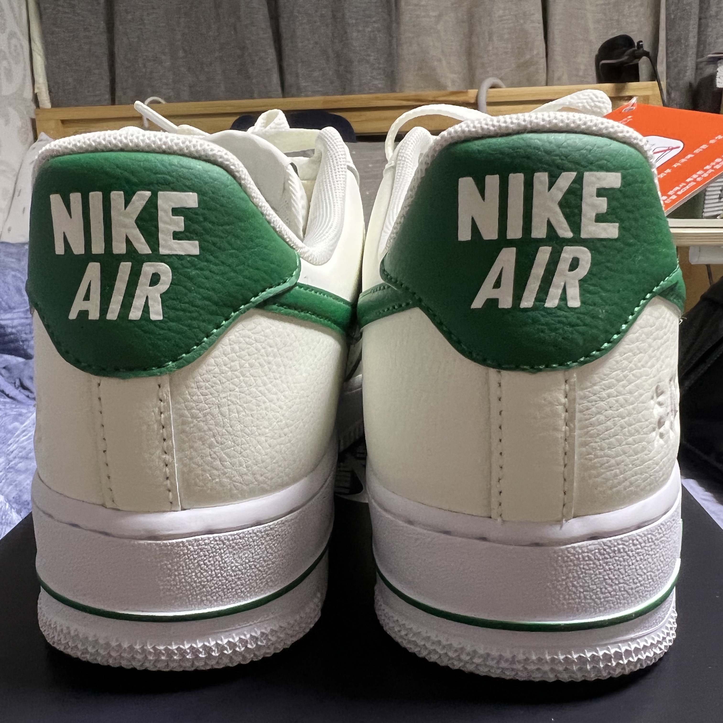 Nike Air Force 1 '07 LV8 40th Anniversary Join Forces Sail Malachite 착용 스타일 - 3