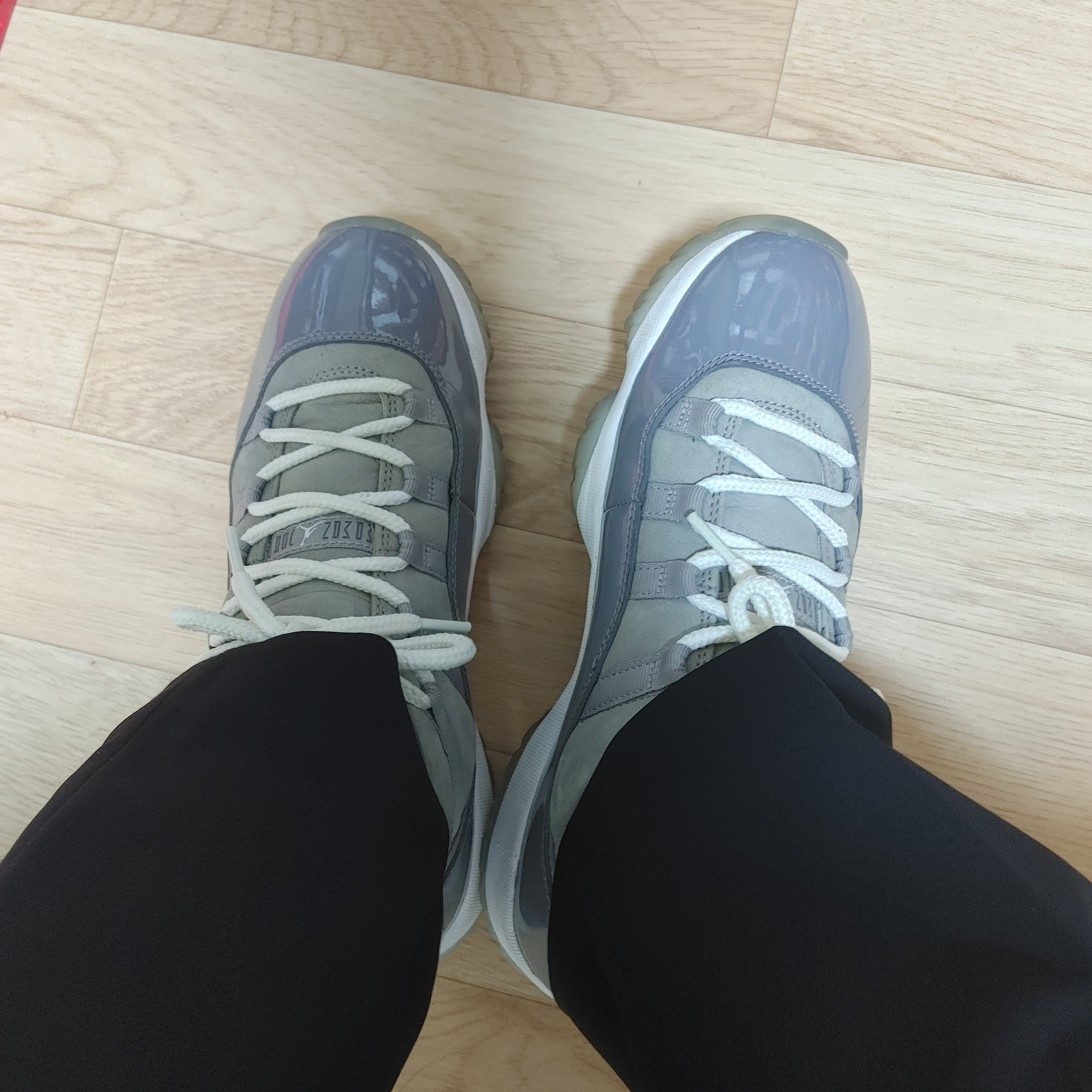 Jordan 11 Retro Low Cool Grey 착용 스타일