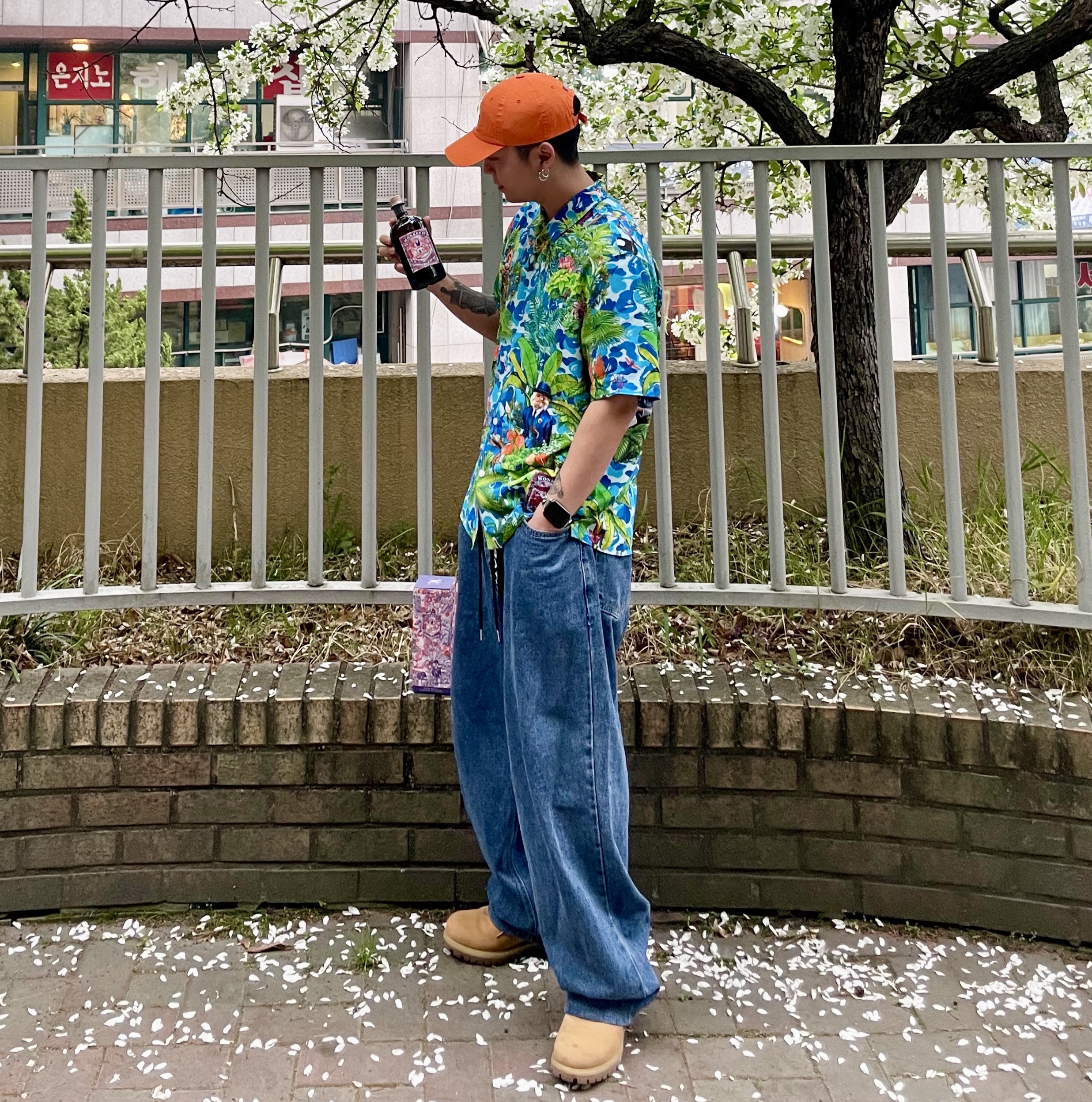 Timberland x Comme des Garcons Shirt x Supreme 6 Inch Boot Wheat - Medium, Apple Watch SE 44mm GPS Midnight Aluminum Case with Sport Band Midnight (Korean Ver.) 착용 스타일