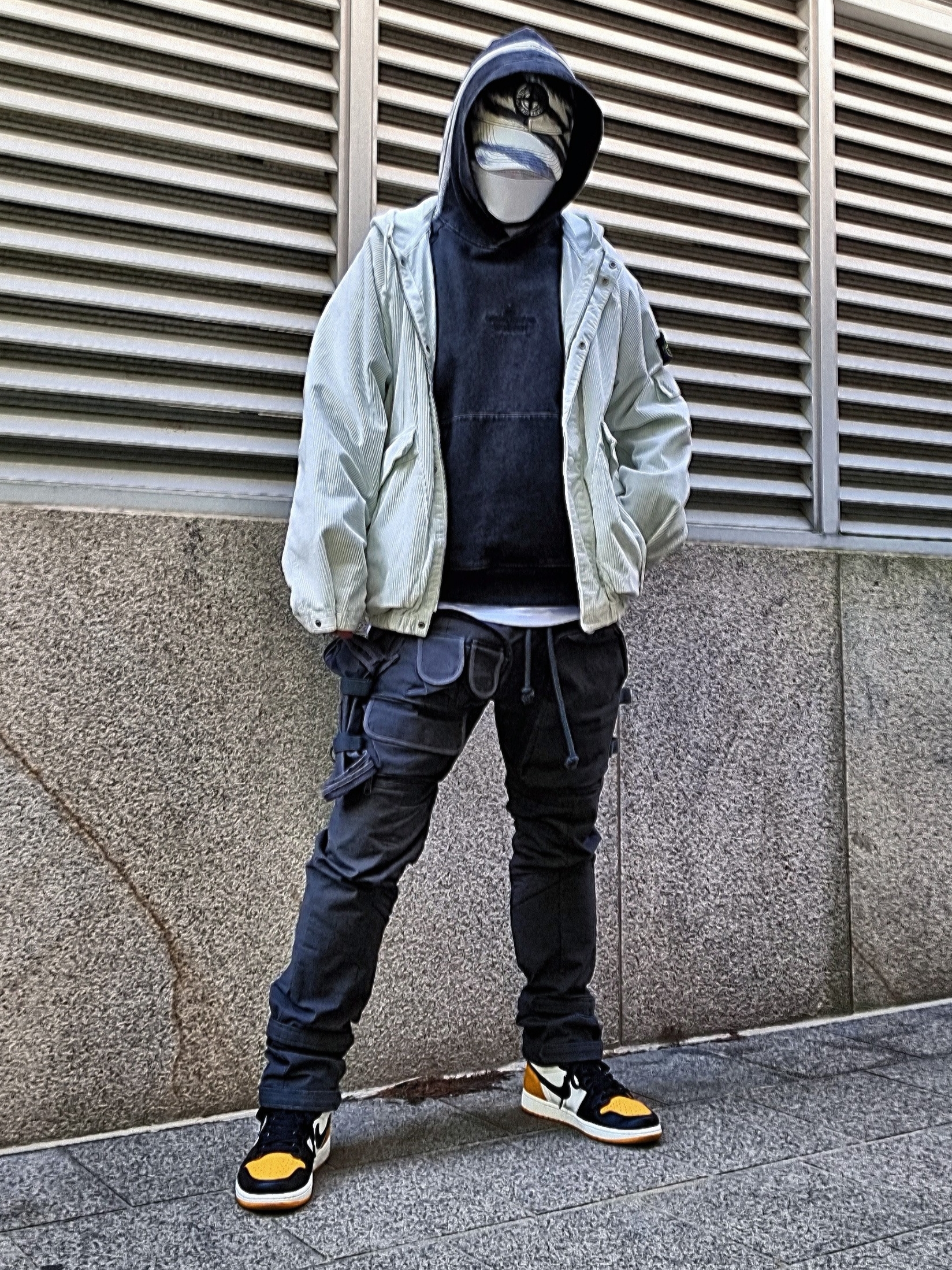Supreme x Stone Island Stripe Hooded Sweatshirt Black - 22SS, Supreme x Stone Island Corduroy Jacket Stone - 20FW 착용 스타일 - 2