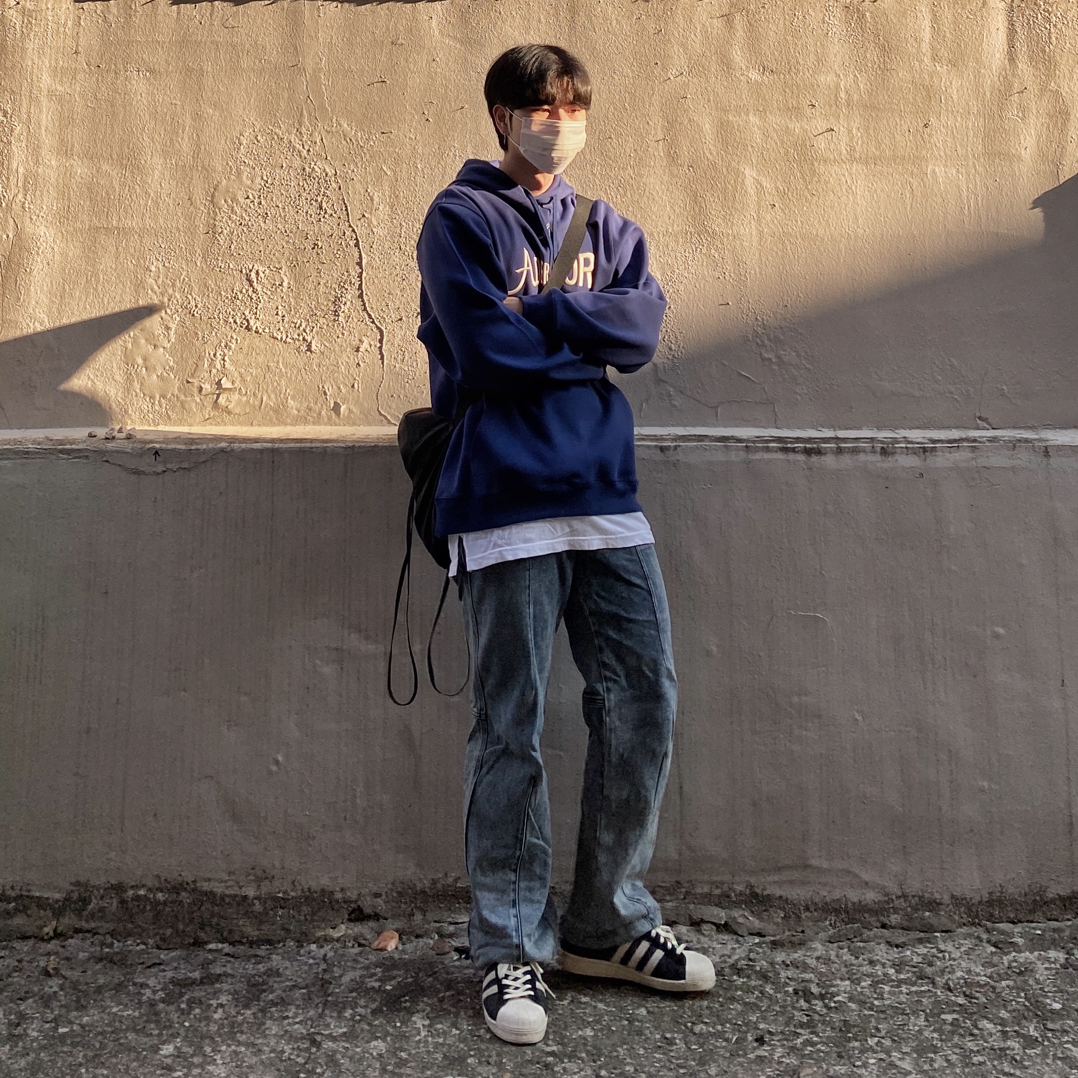 Adidas Superstar 82 Black White, Ader Error Verif Logo Hoodie Navy 착용 스타일