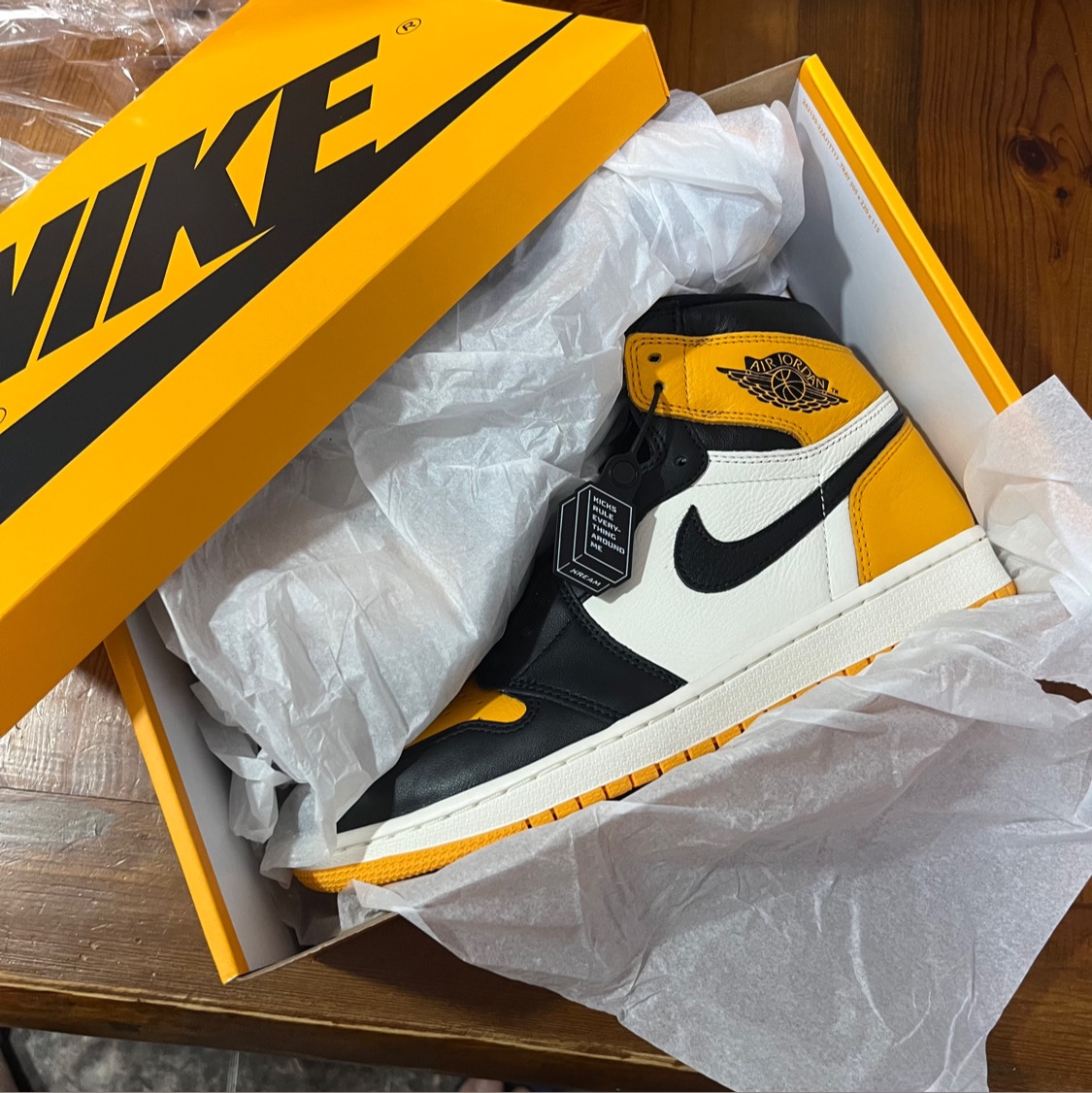 Jordan 1 Retro High OG Taxi 착용 스타일