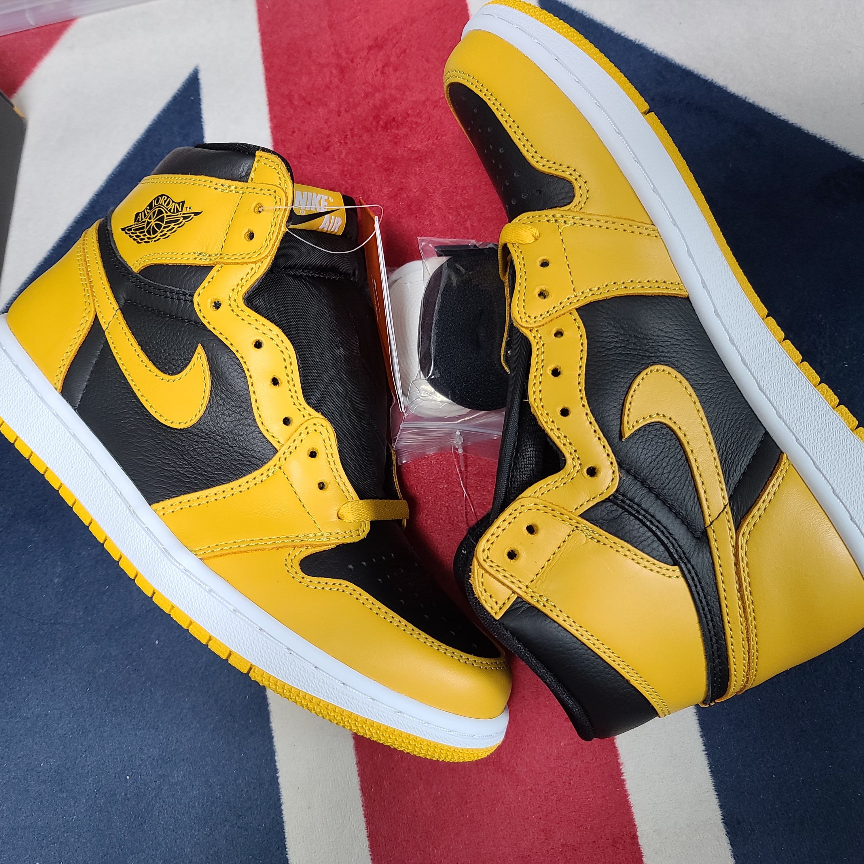 Jordan 1 Retro High OG Pollen 착용 스타일 - 1