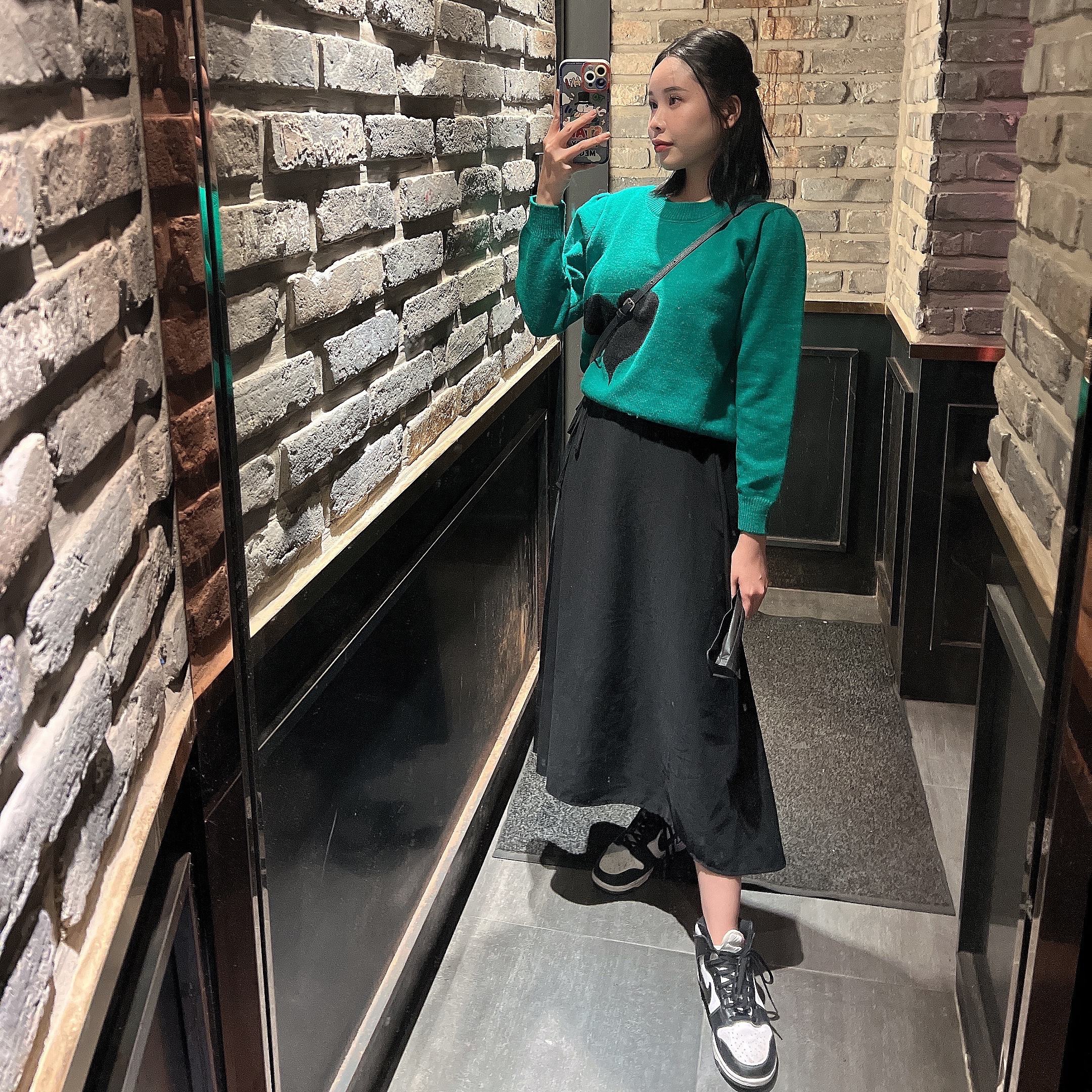 Nike Dunk High Retro Championship White 착용 스타일