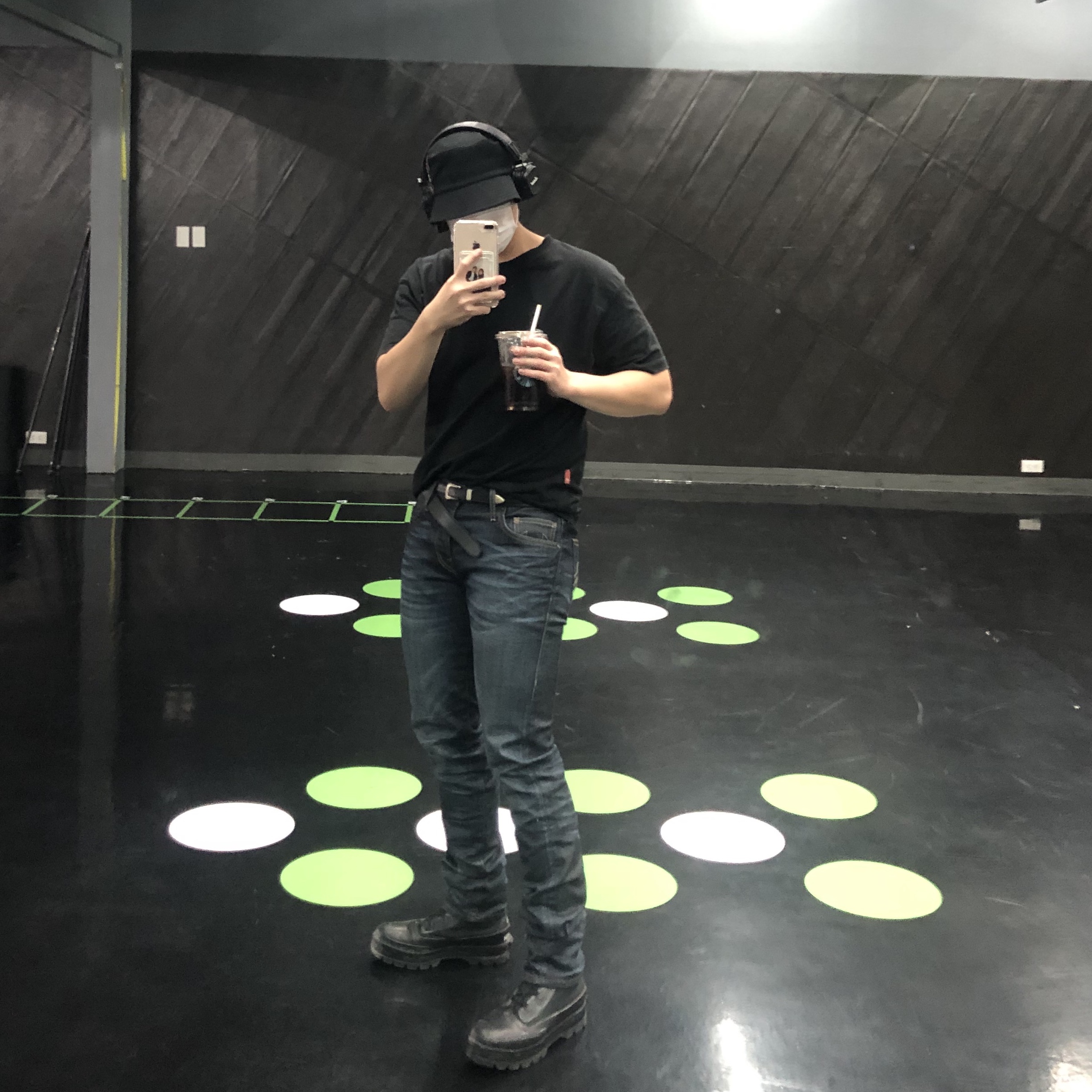 Converse x Ambush Chuck Taylor All Star Duck Boot Black, Marshall Major IV Black (Korean Ver.) 착용 스타일