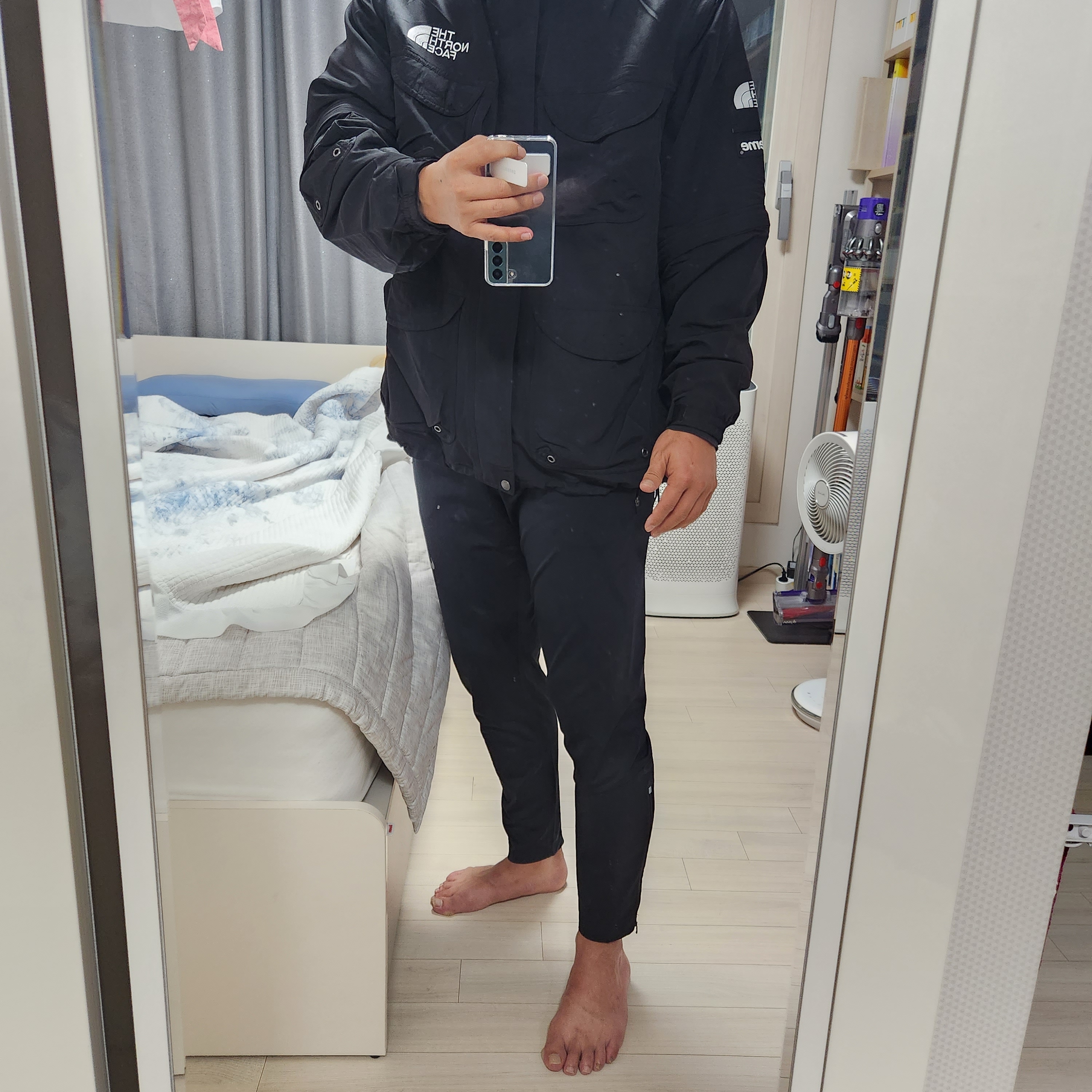 Supreme x The North Face Trekking Convertible Jacket Black - 22SS 착용 스타일