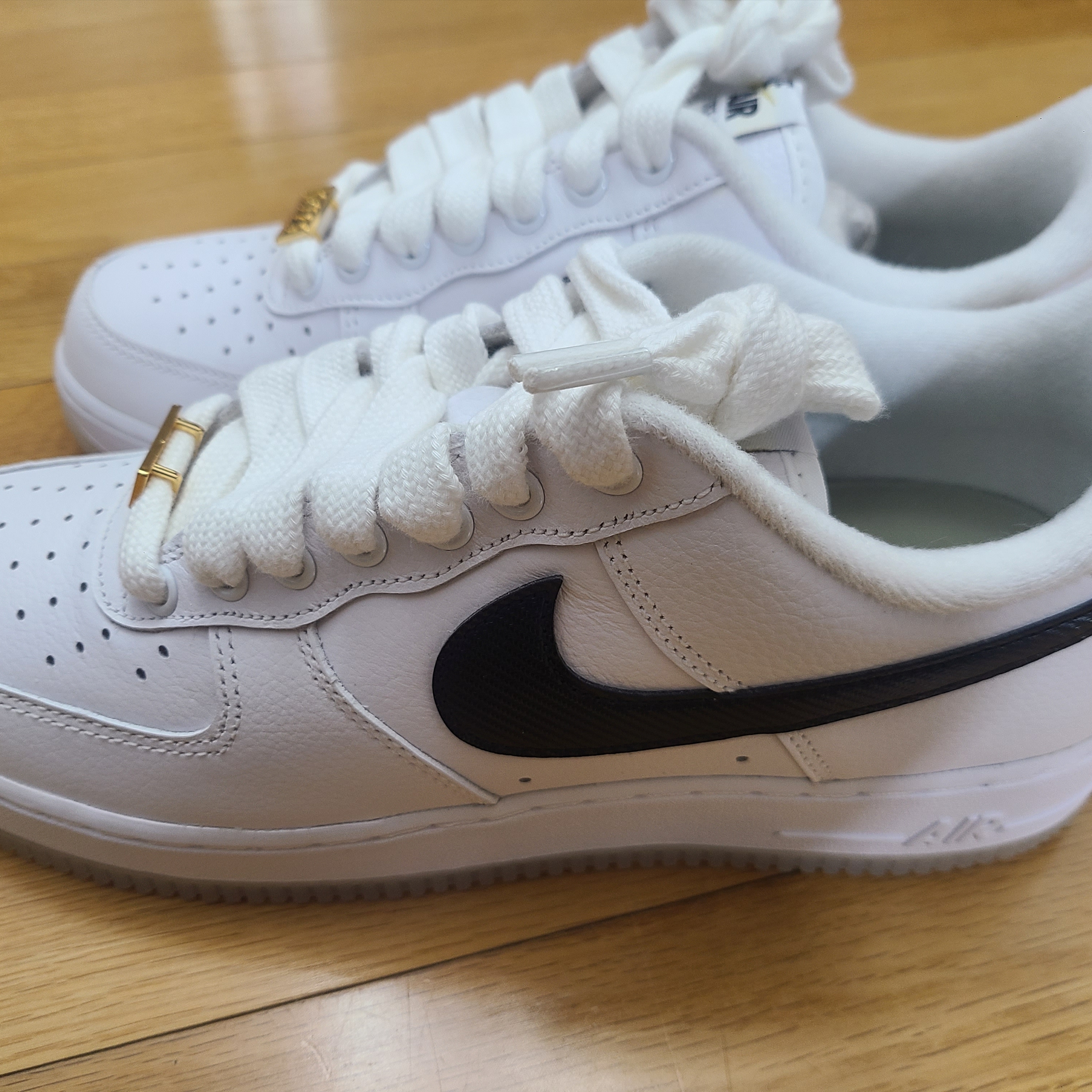 Nike Air Force 1 '07 PRM Bronx Origins 착용 스타일 - 1