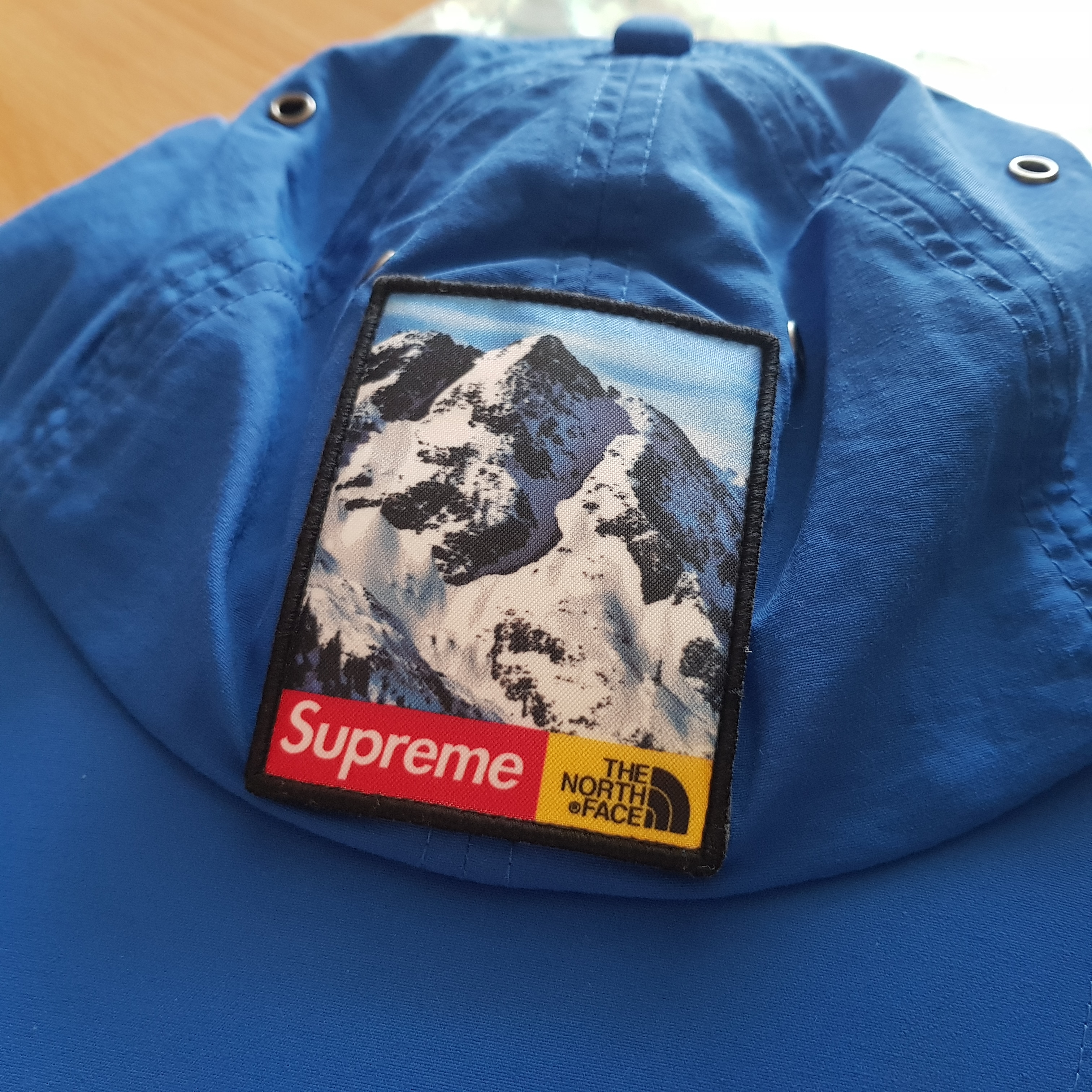 Palace x Arc'teryx Alpha AR 20 Backpack - 20FW 착용 스타일 - 2