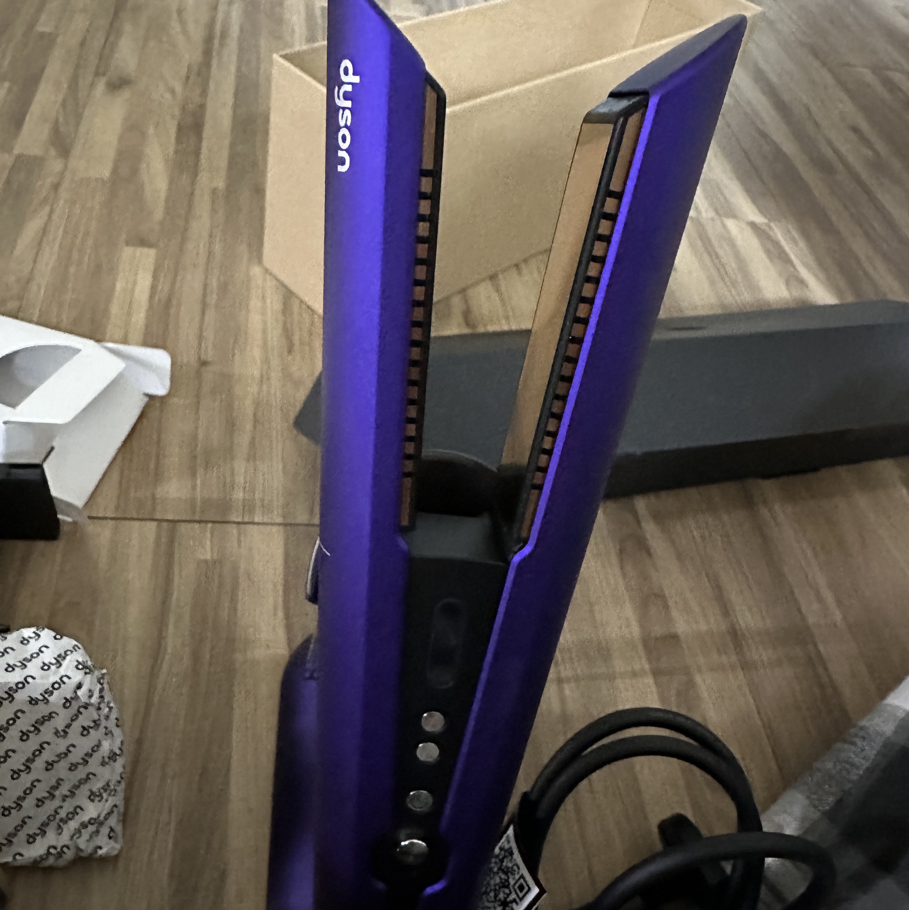 Dyson Corrale Straightener Purple Black (Korean Ver.) 착용 스타일 - 1