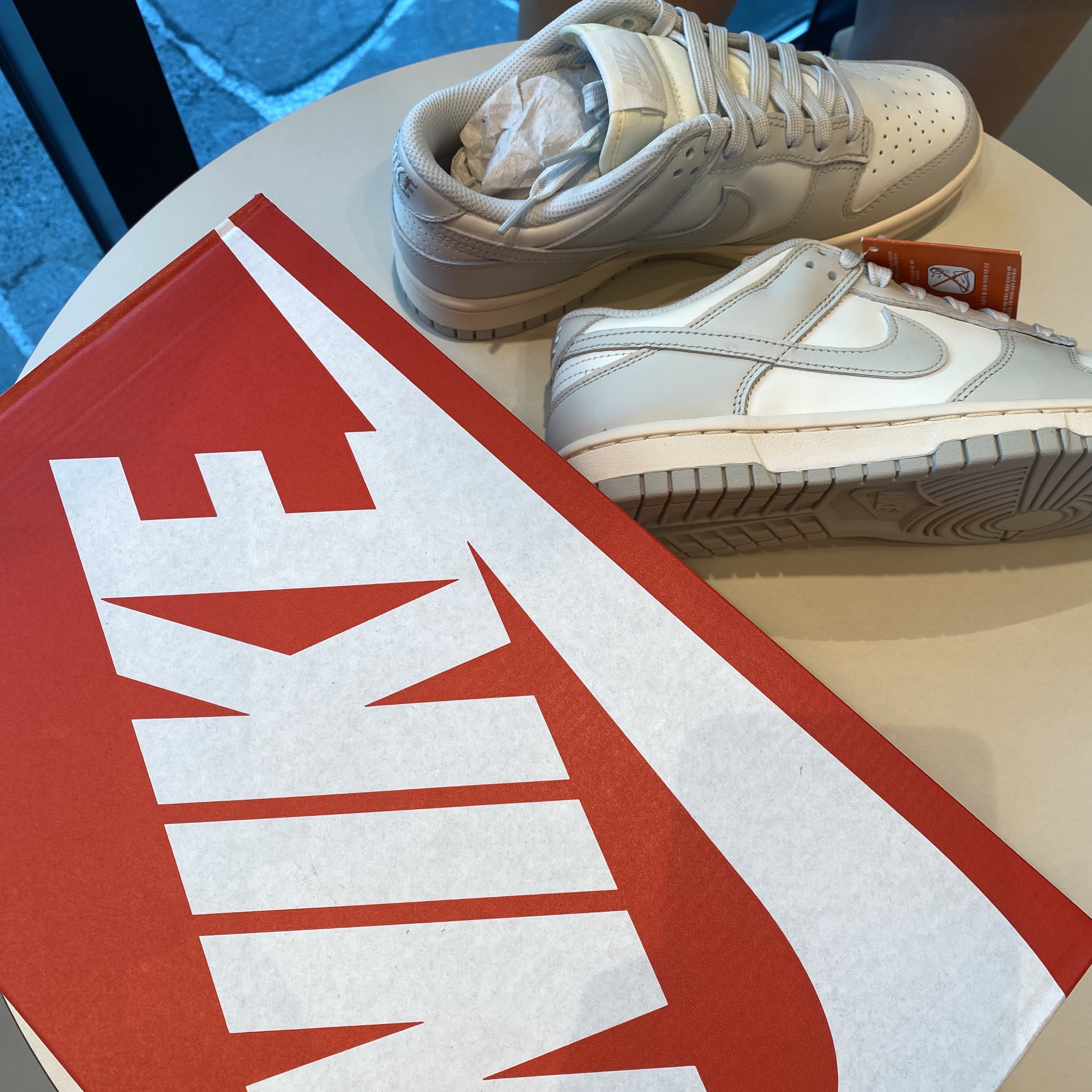 (W) Nike Dunk Low Light Bone 착용 스타일