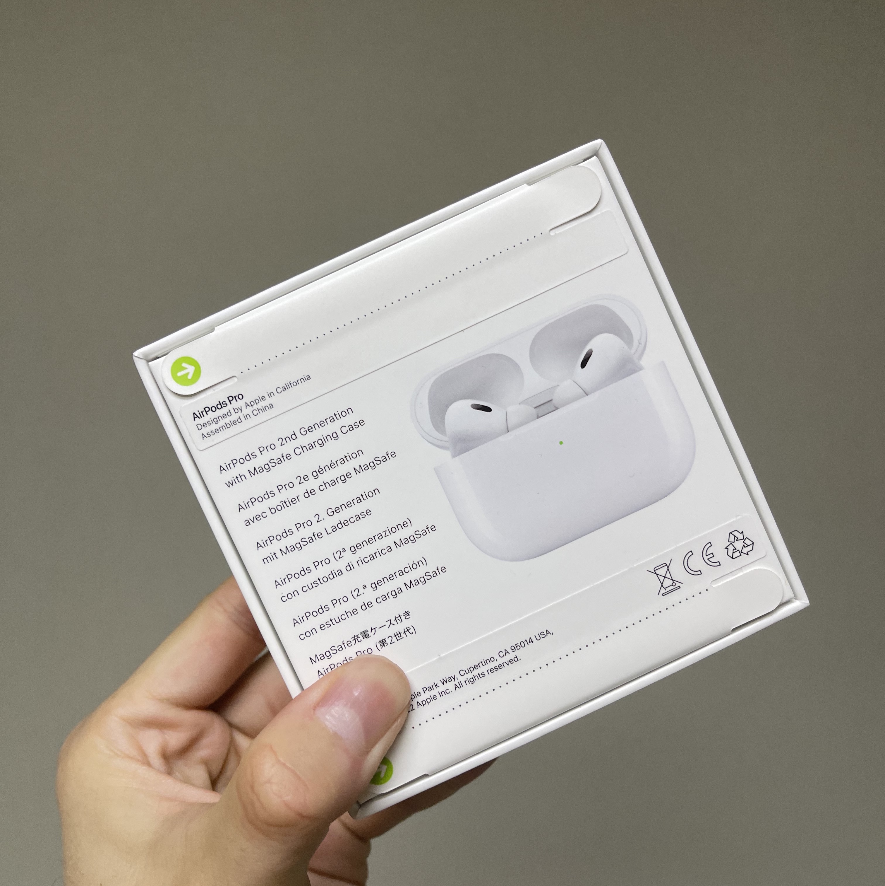 Apple AirPods Pro 2nd Gen (Korean Ver.), Apple AirPods Pro with MagSafe Charging Case (Korean Ver.) 착용 스타일 - 3
