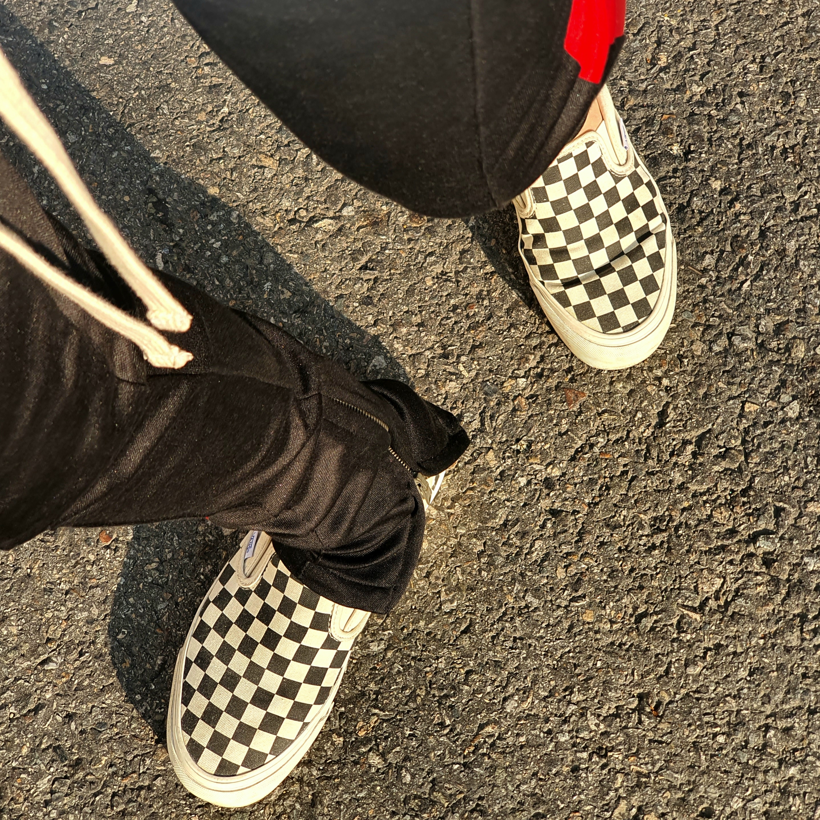 Vans Vault OG Classic Slip-On LX Checkerboard 착용 스타일 - 3