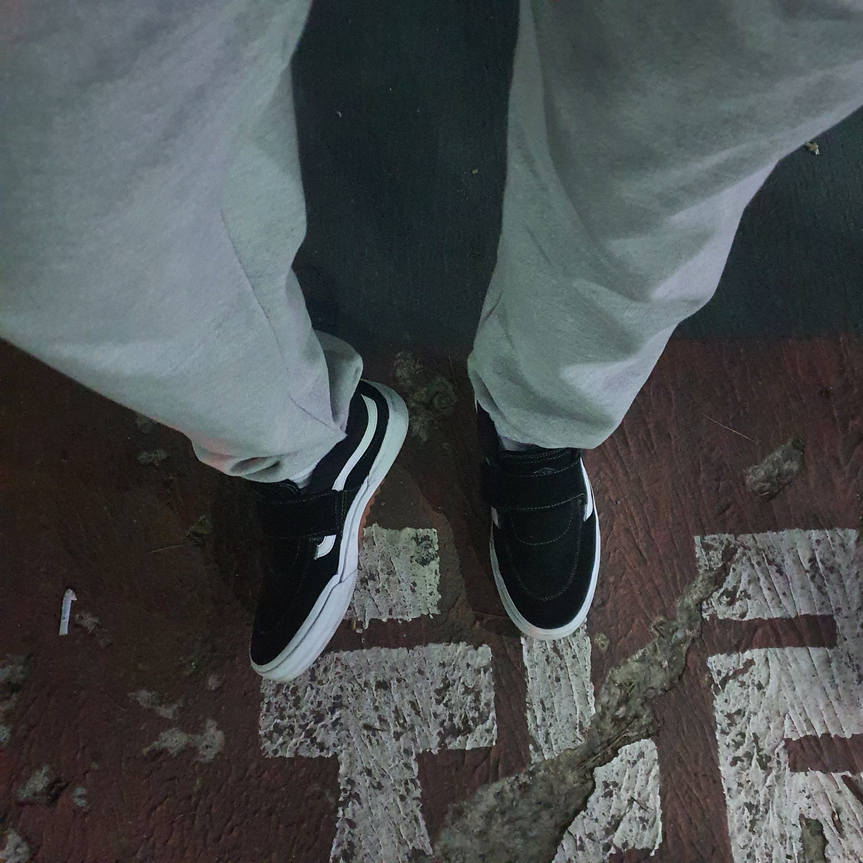 Vans Kyle Pro 2 Black White 착용 스타일
