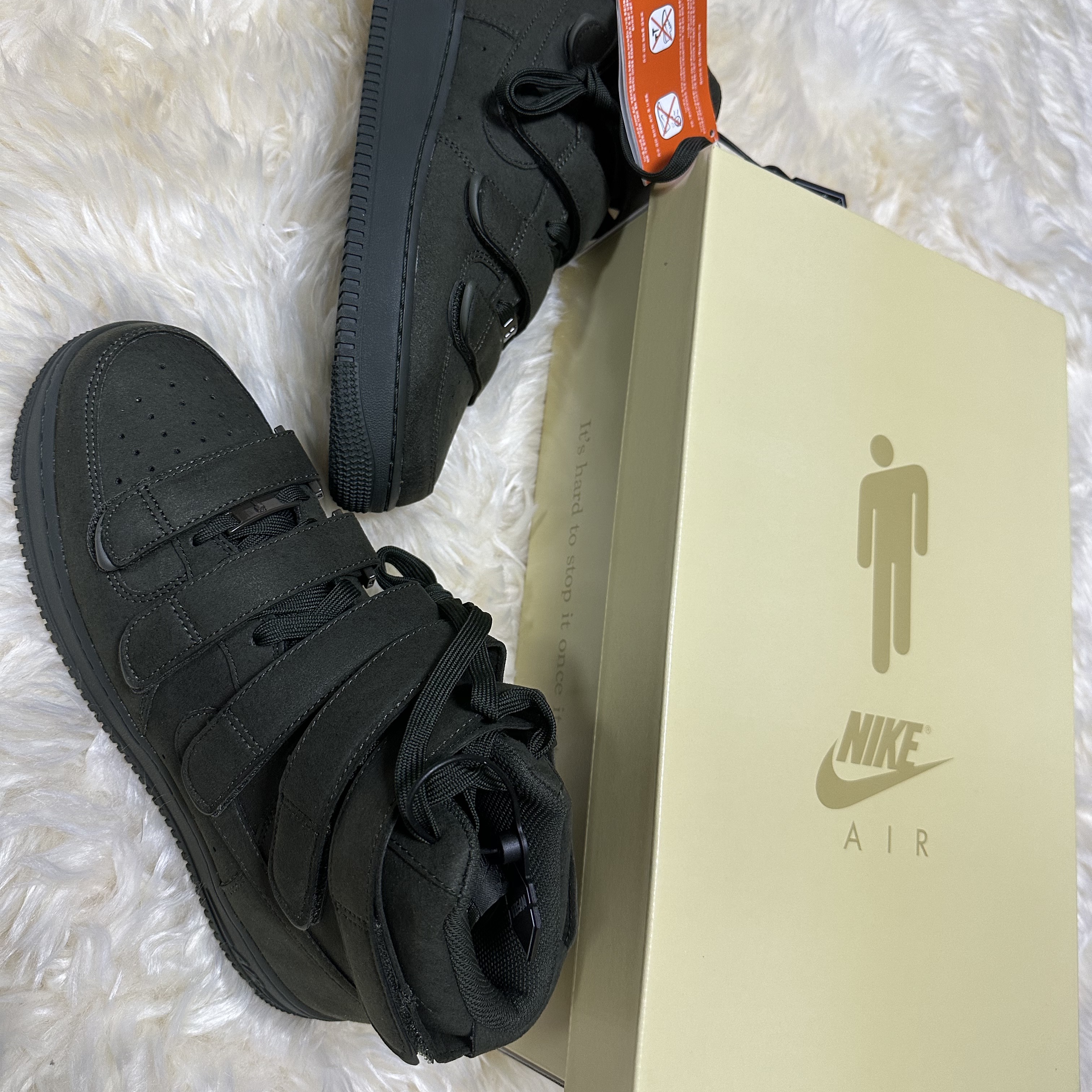 Nike x Billie Eilish Air Force 1 High '07 SP Sequoia 착용 스타일