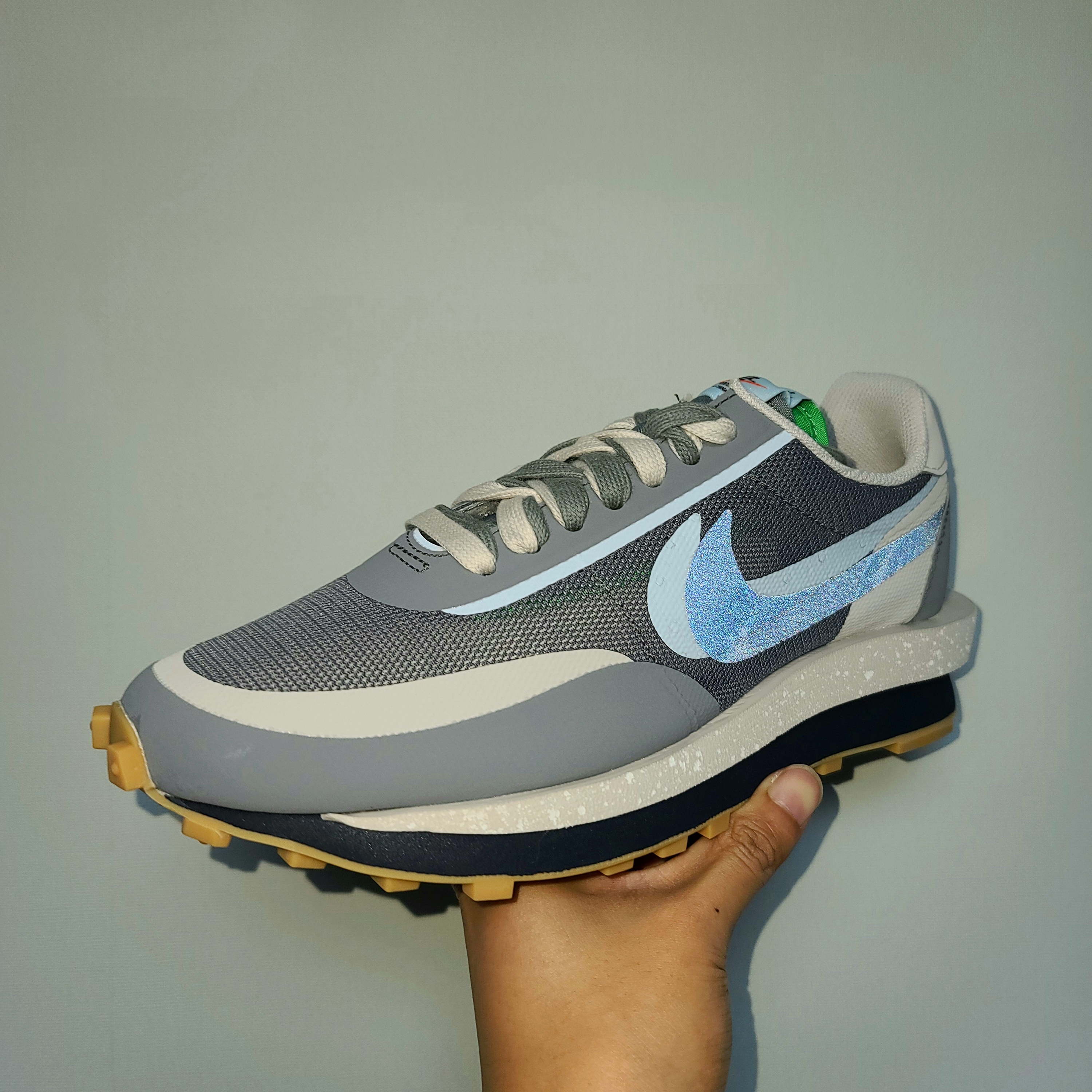 Nike x Off-White Dunk Low The 50 - Lot 18, Nike x Sacai x Fragment LDWaffle Light Smoke Grey 착용 스타일 - 4