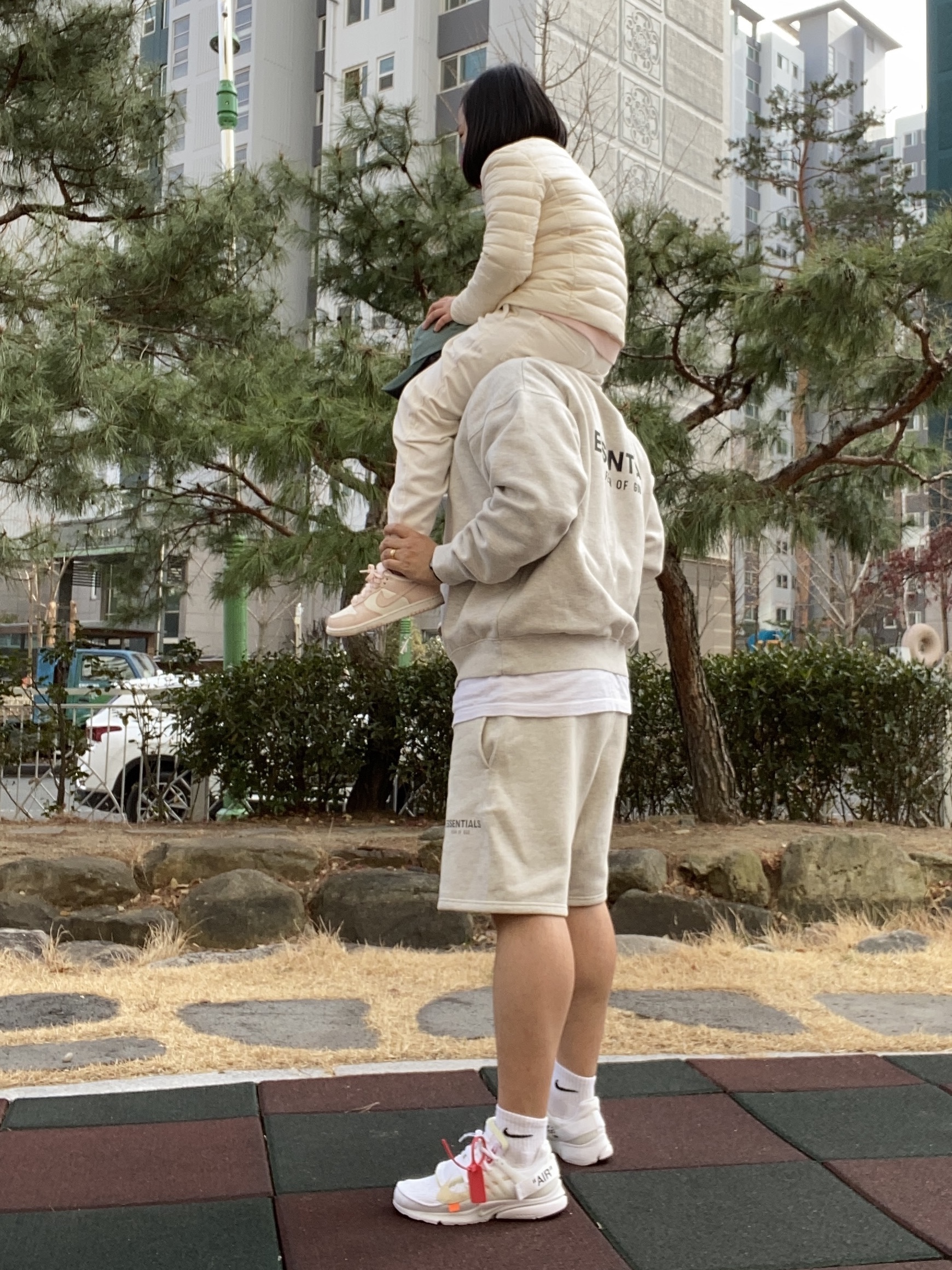 (PS) Nike Dunk Low Orange Pearl, Essentials Mockneck Half-Zip Oatmeal - 21SS 착용 스타일