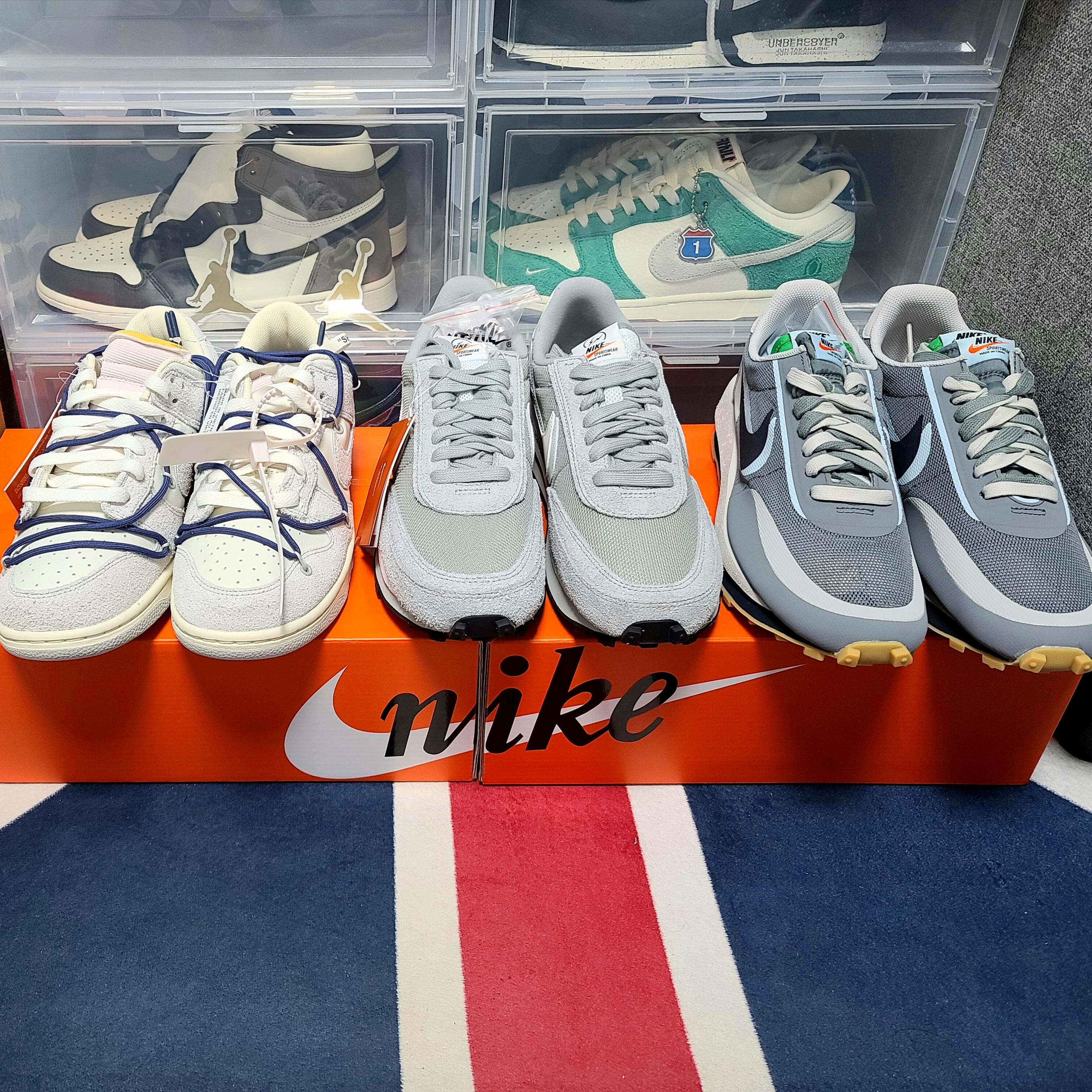 Nike x Off-White Dunk Low The 50 - Lot 18, Nike x Sacai x Fragment LDWaffle Light Smoke Grey 착용 스타일 - 1
