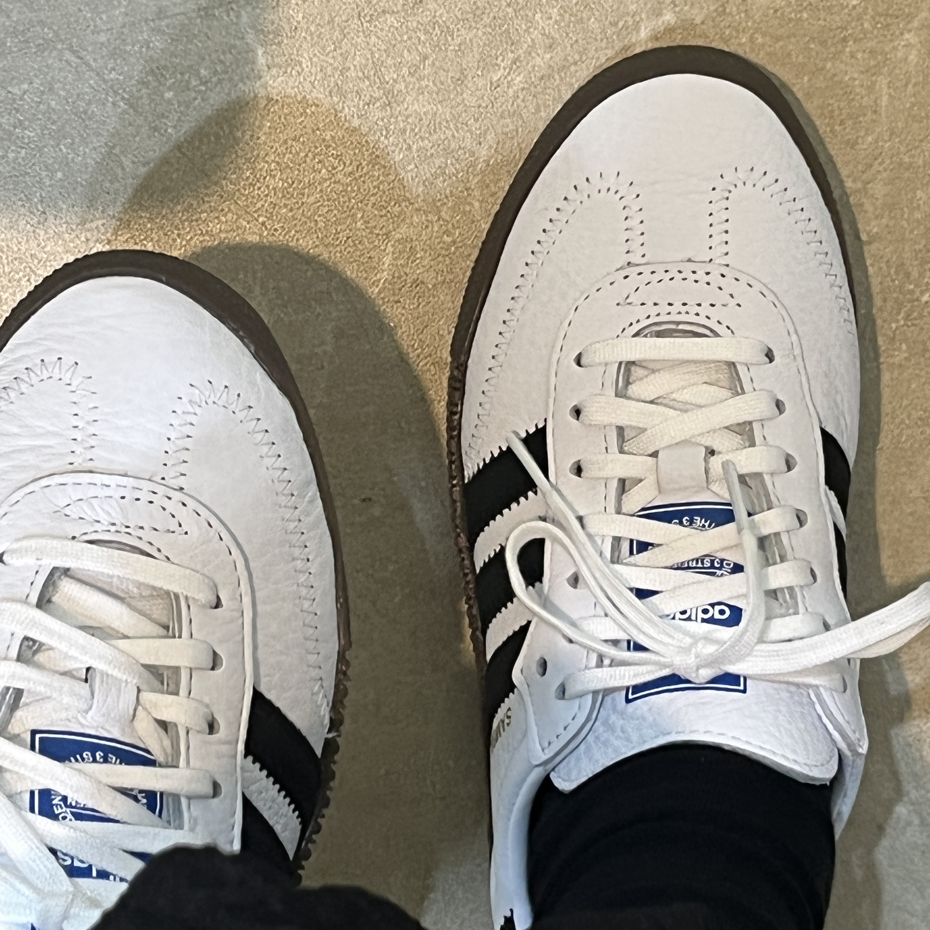 (W) Adidas Sambarose White Black Gum 착용 스타일