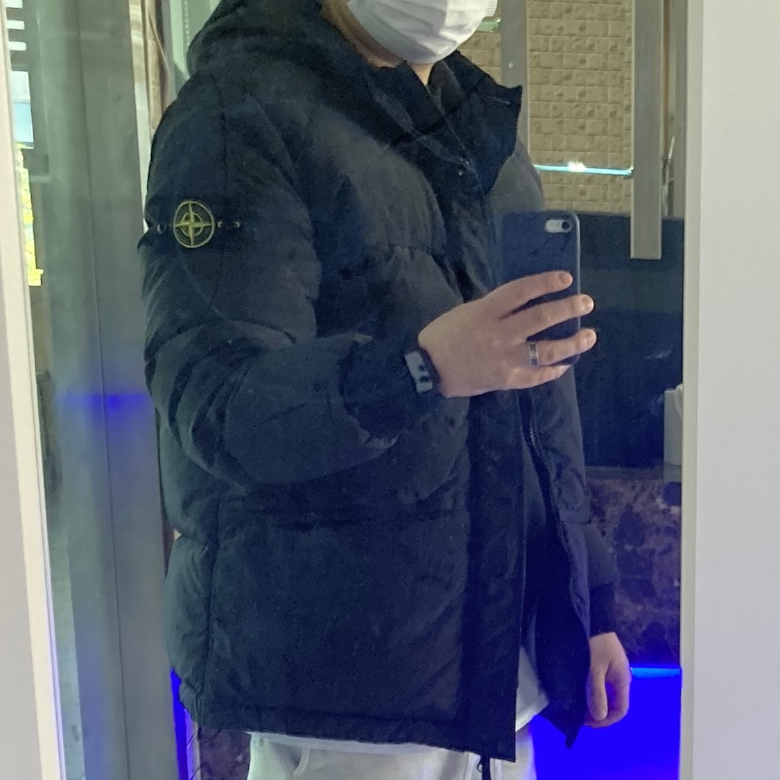 Stone Island 44508 Nylon Metal Down-TC Jacket Light Grey - 21FW, Stone Island 44508 Nylon Metal Down-TC Jacket Dark Grey - 21FW 착용 스타일 - 4