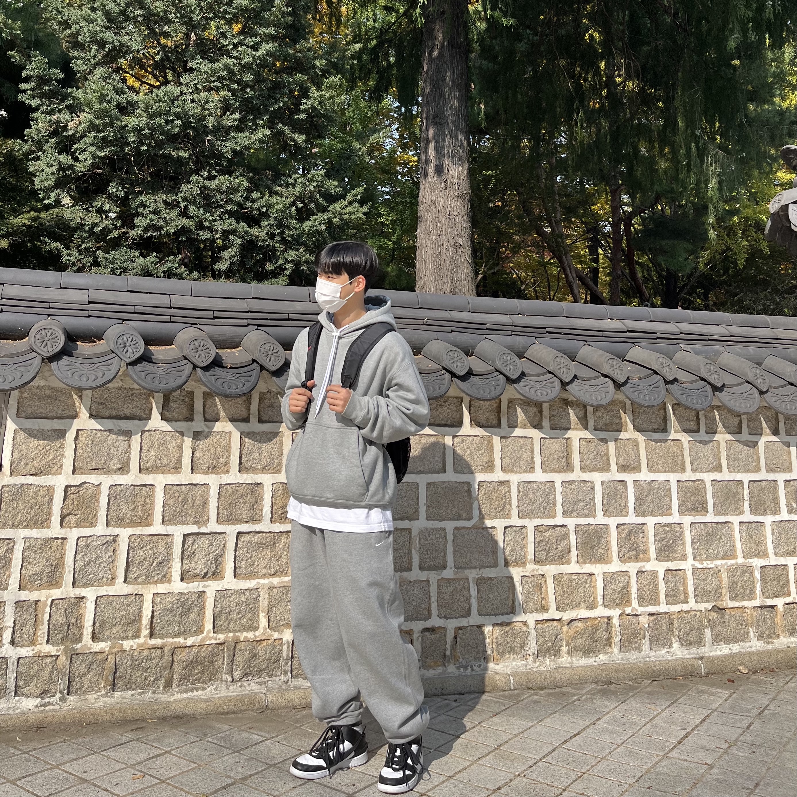 Nike x Ambush Dunk High Black, Nike NRG Solo Swoosh Fleece Pants Dark Grey Heather - US/EU 착용 스타일 - 2