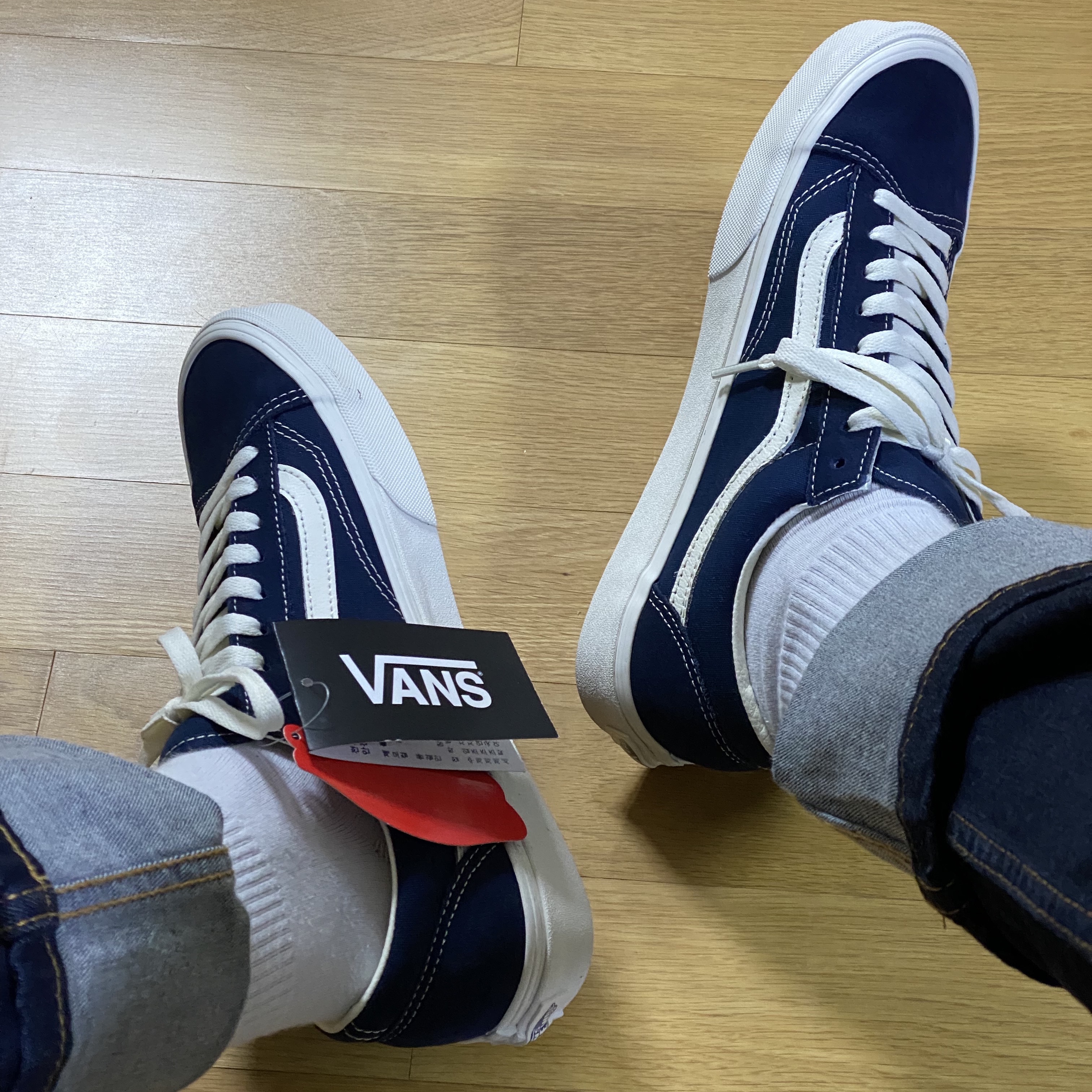 Vans Style 36 Suede Dress Blues 착용 스타일