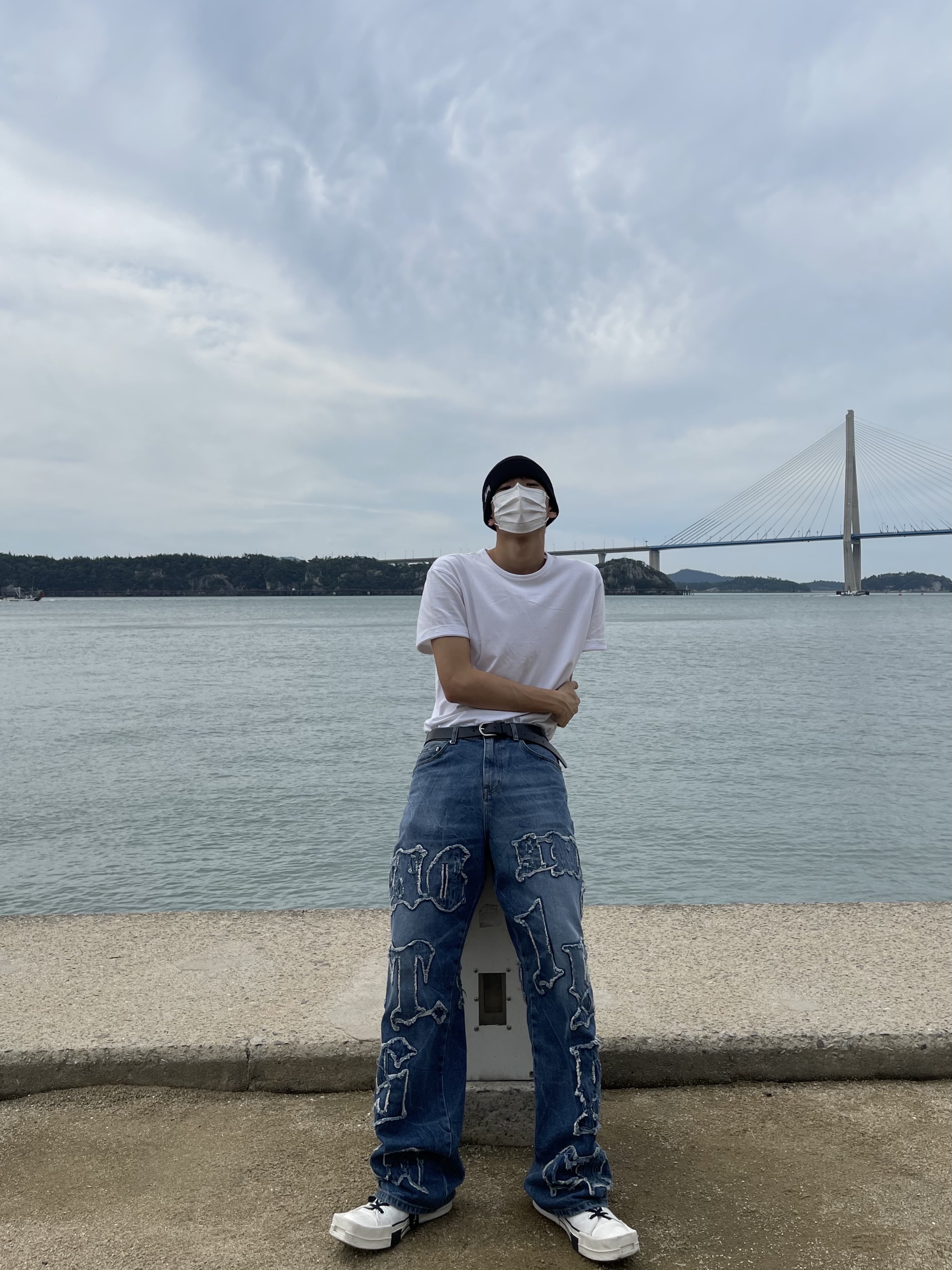 Converse x Drkshdw Turbodrk Chuck 70 Ox Lilly White, Supreme Hanes Boxer Briefs Black (4 Pack) 착용 스타일 - 1