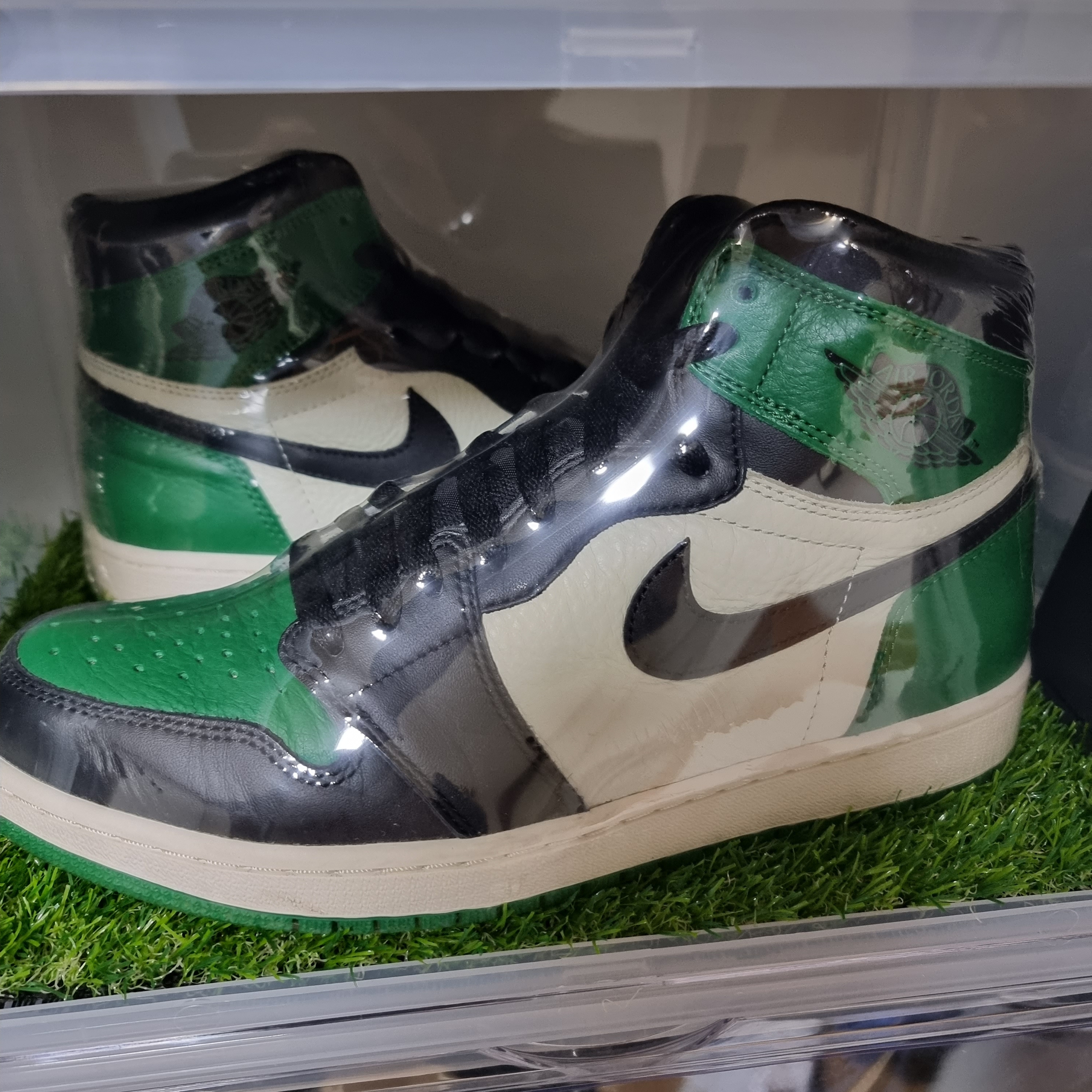 Jordan 1 Retro High OG Pine Green 착용 스타일